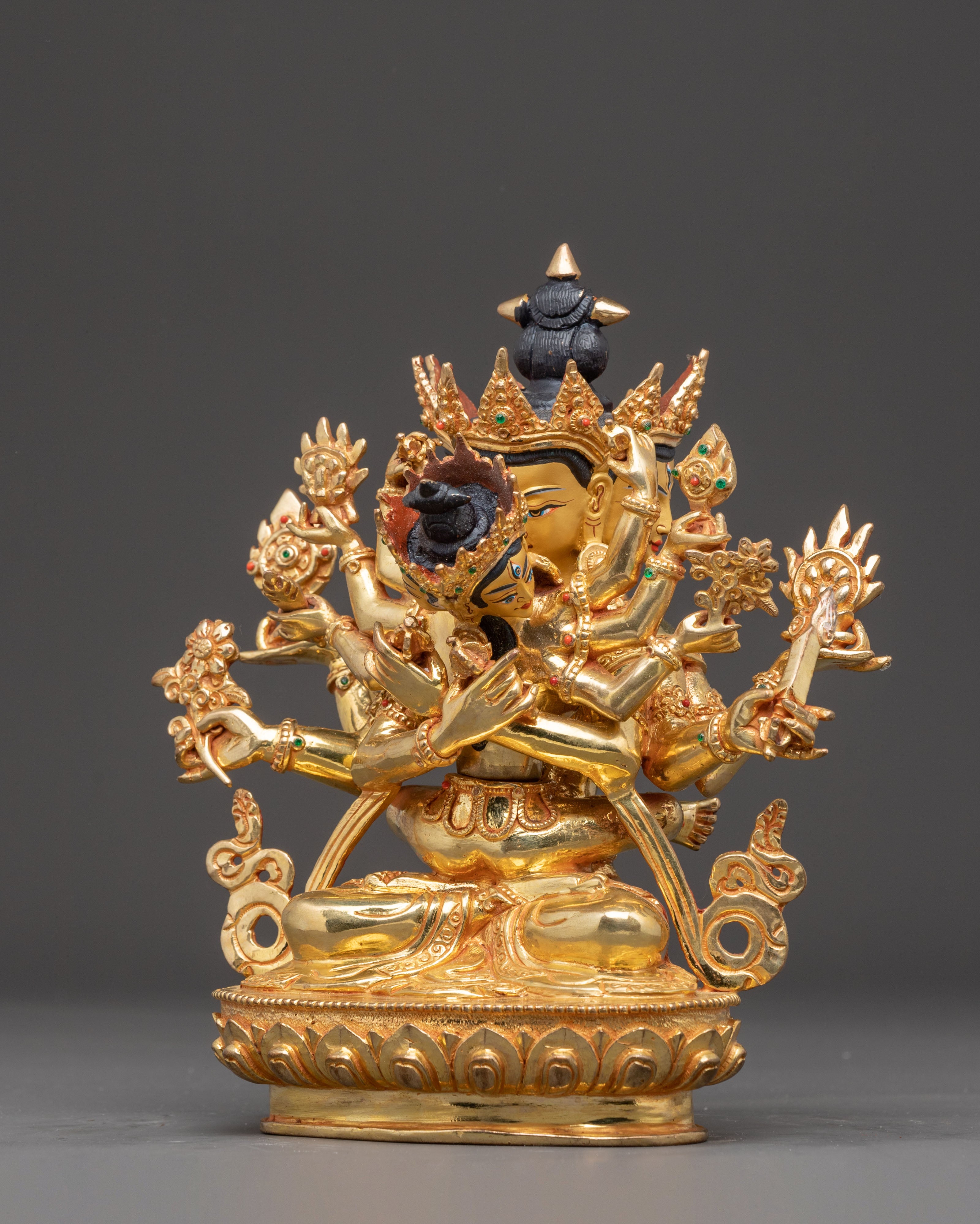 Guhyasamaja Statue: Traditional Artwork