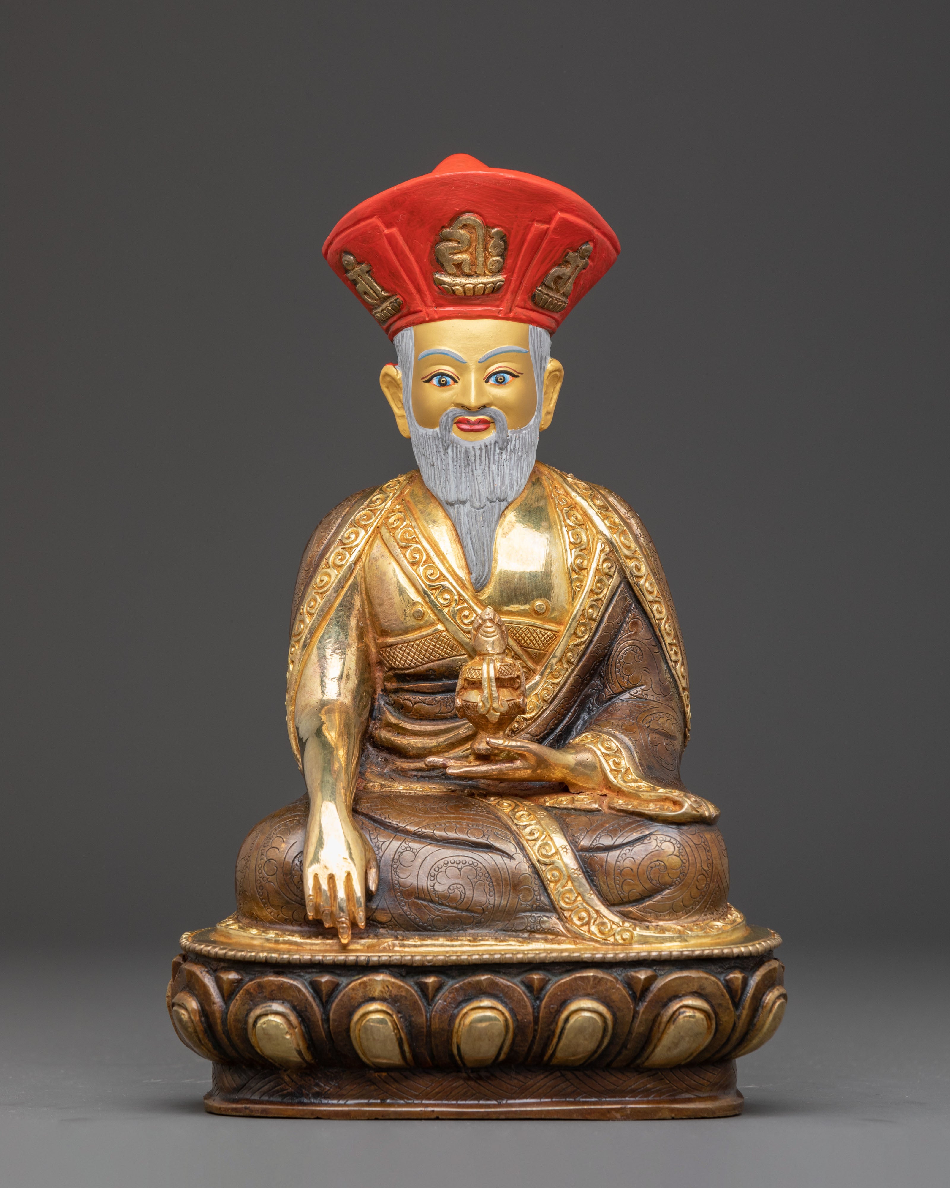 Golden Zhabdrung Rinpoche Statue | The Great Unifier
