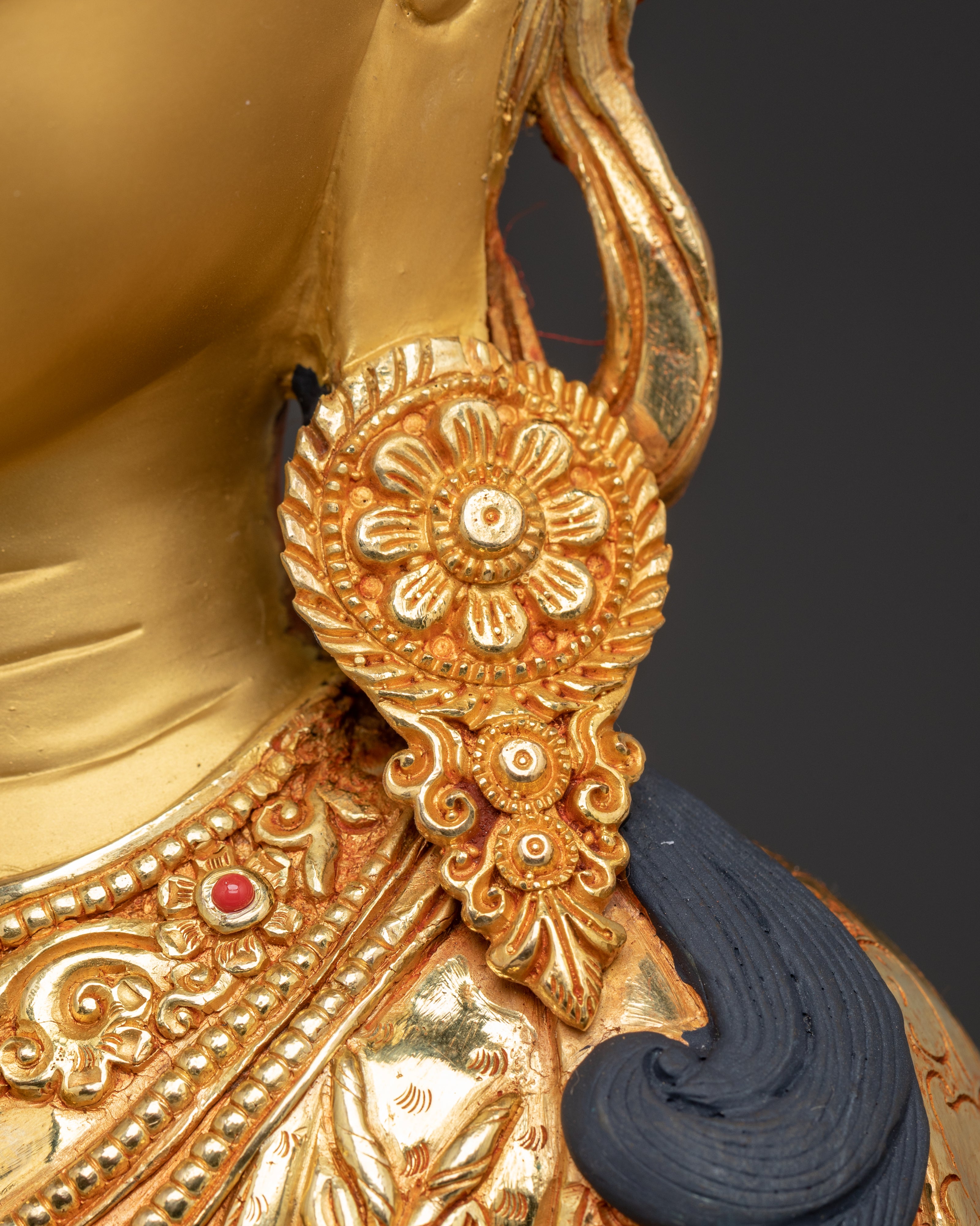 Handmade Golden Statue of Four-Armed Chenrezig