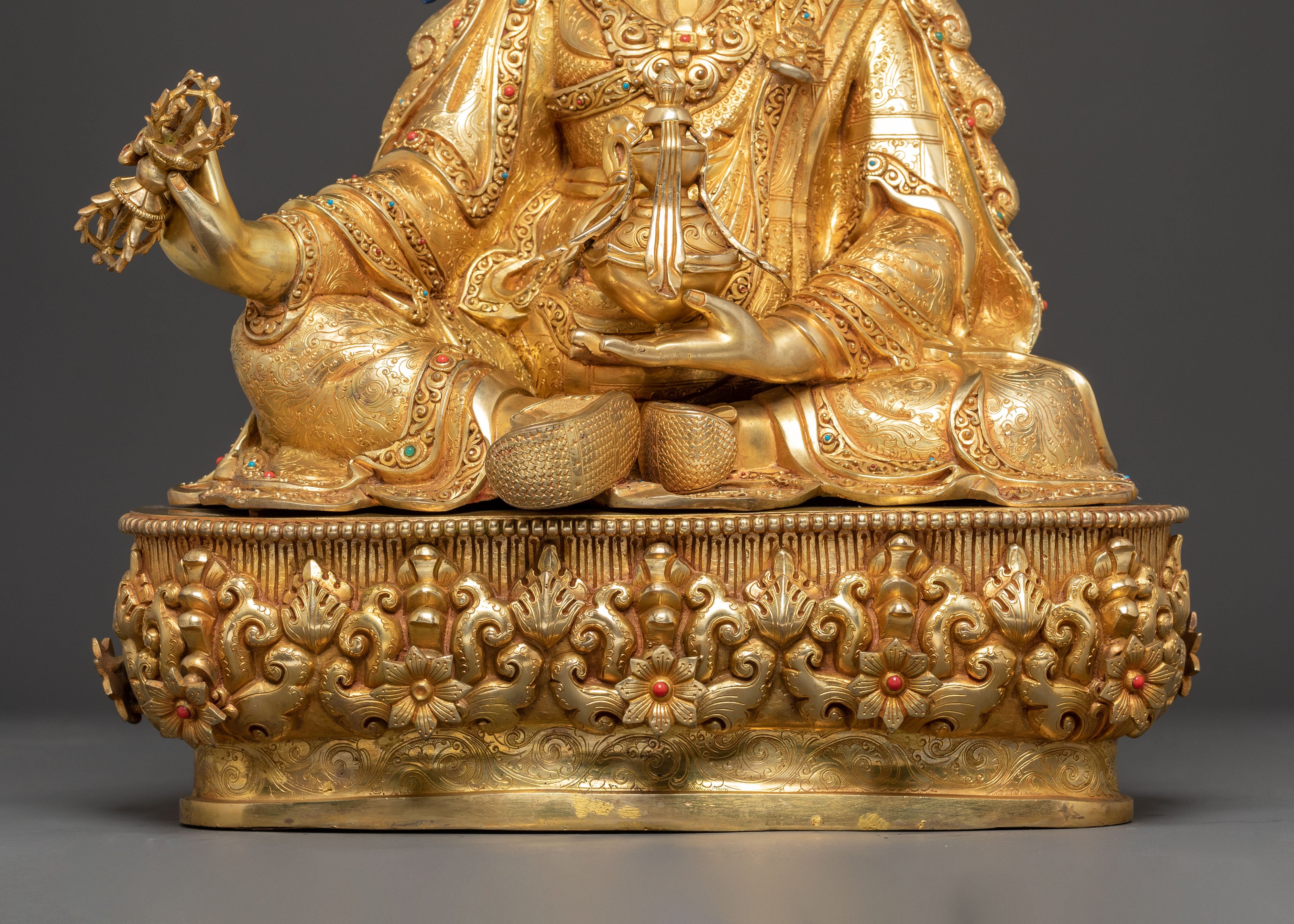 Handmade Golden Statue of Guru Rinpoche Lotus Born Guru