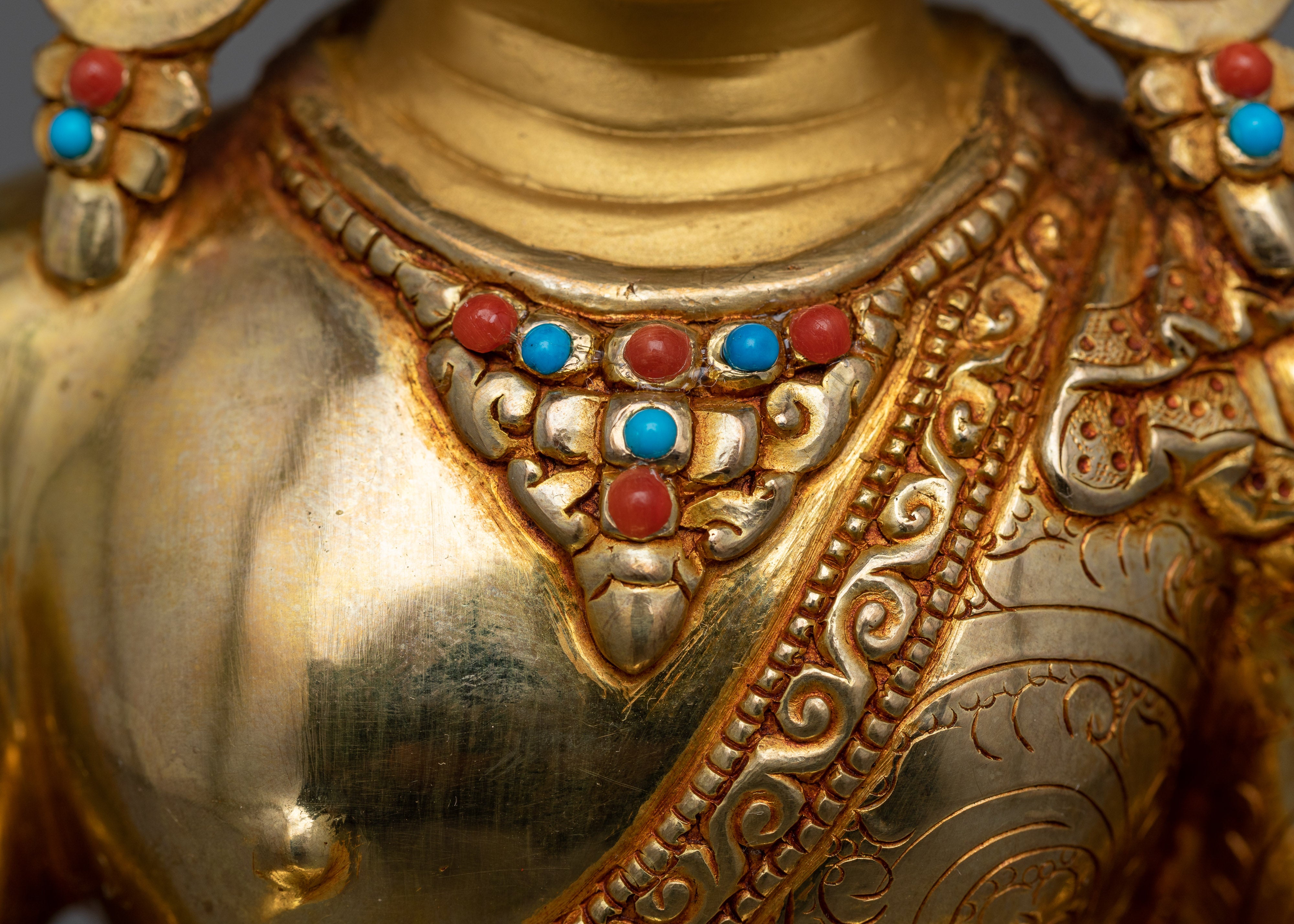 Crown Amitabha Buddhah Statue | Handcrafted Symbol of Infinite Light