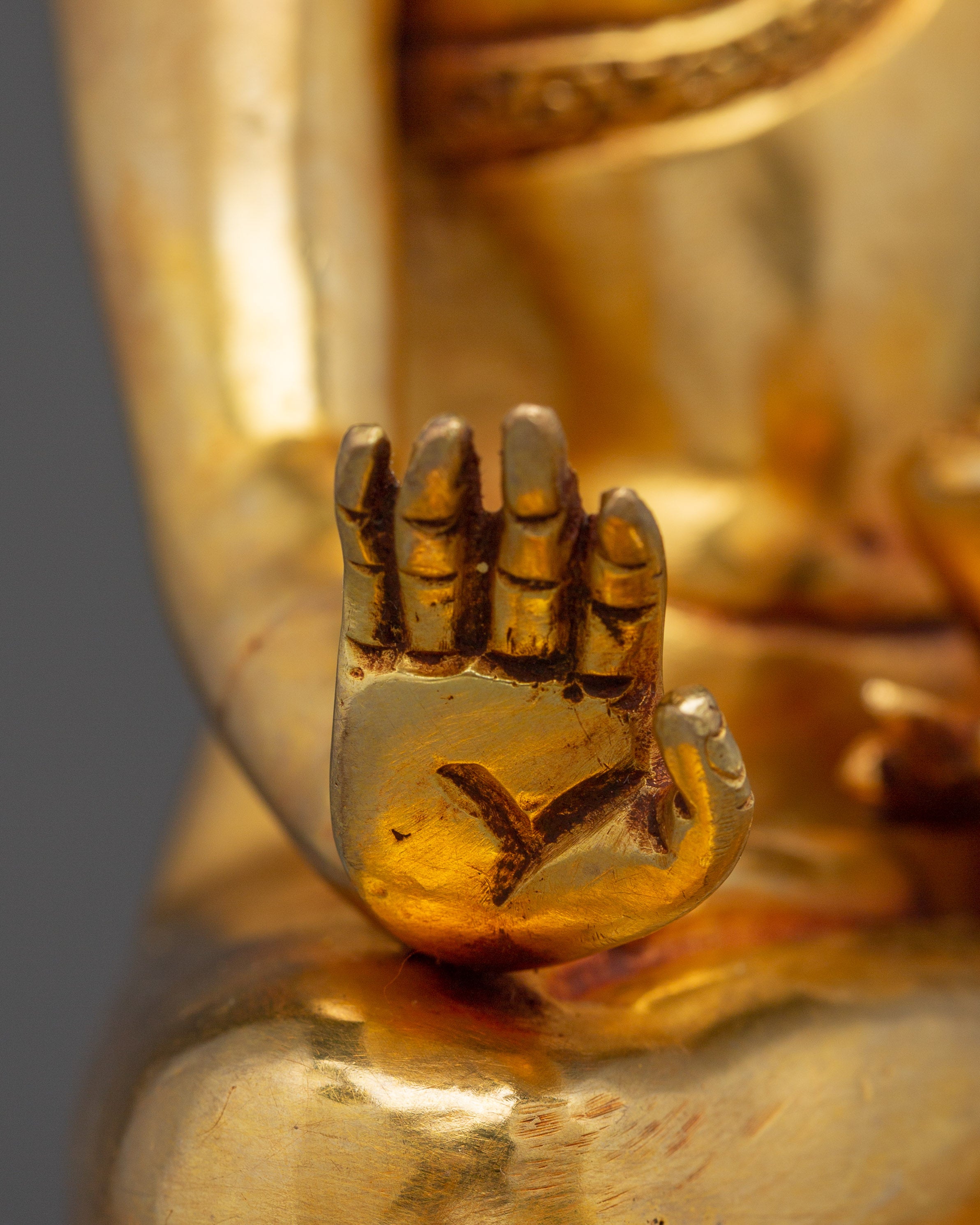 Suparakirtita Namashri Buddha Statue | 24K Gold Gilded Copper Sculpture
