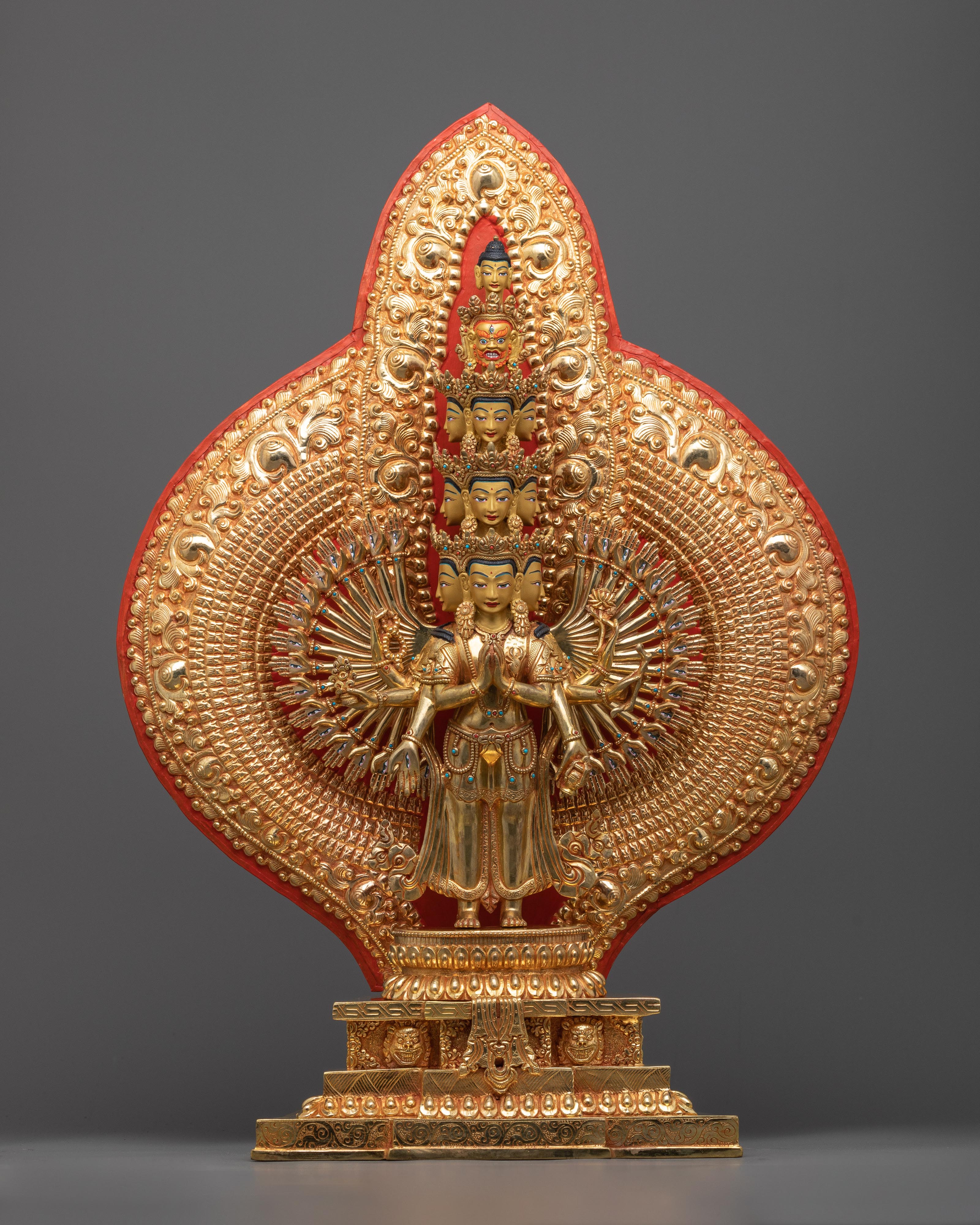 nyungne 1000-armed chenrezig statue