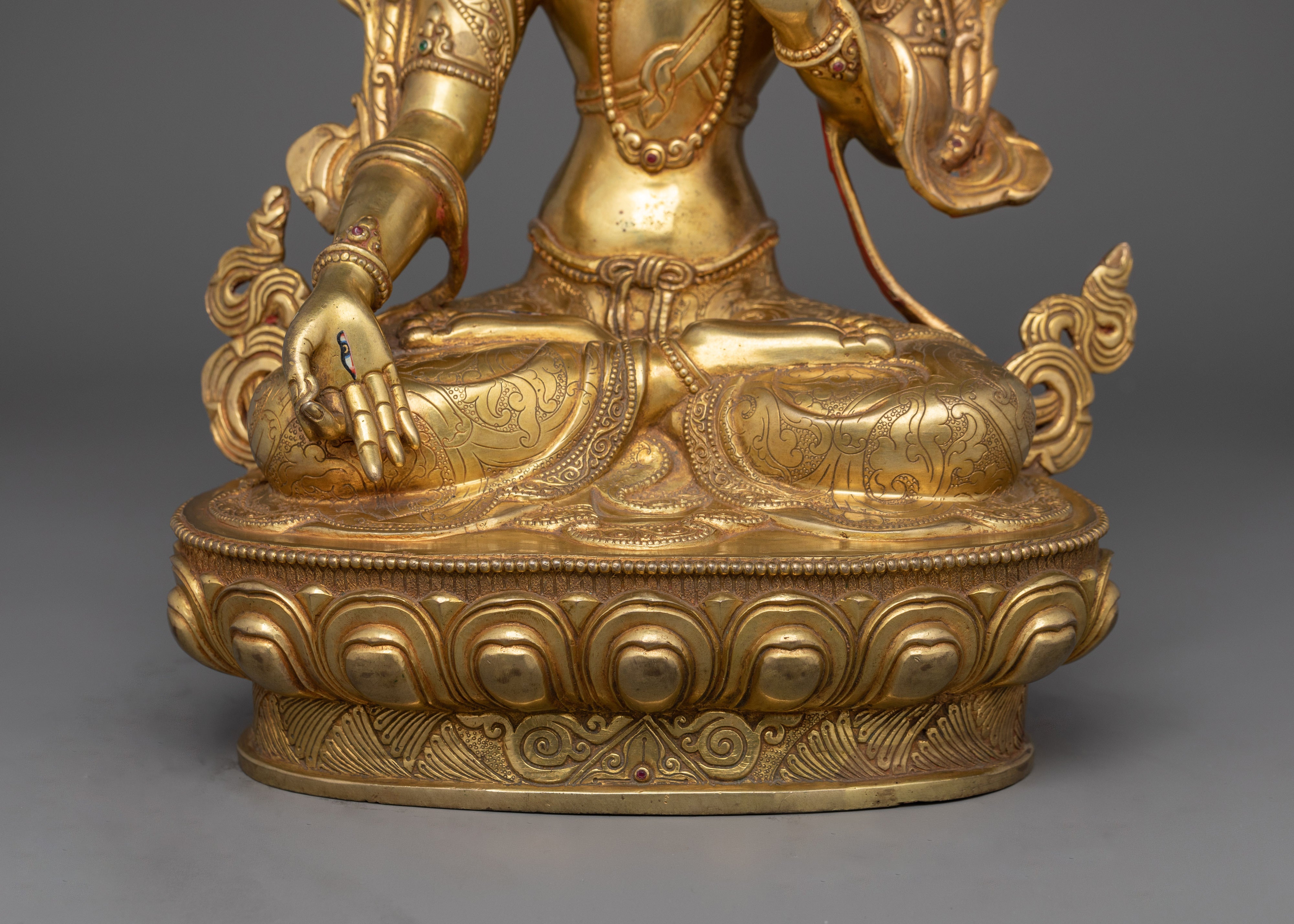 Enlightened Buddhist White Tara Goddess Statue | Longevity Tara Spiritual Decor