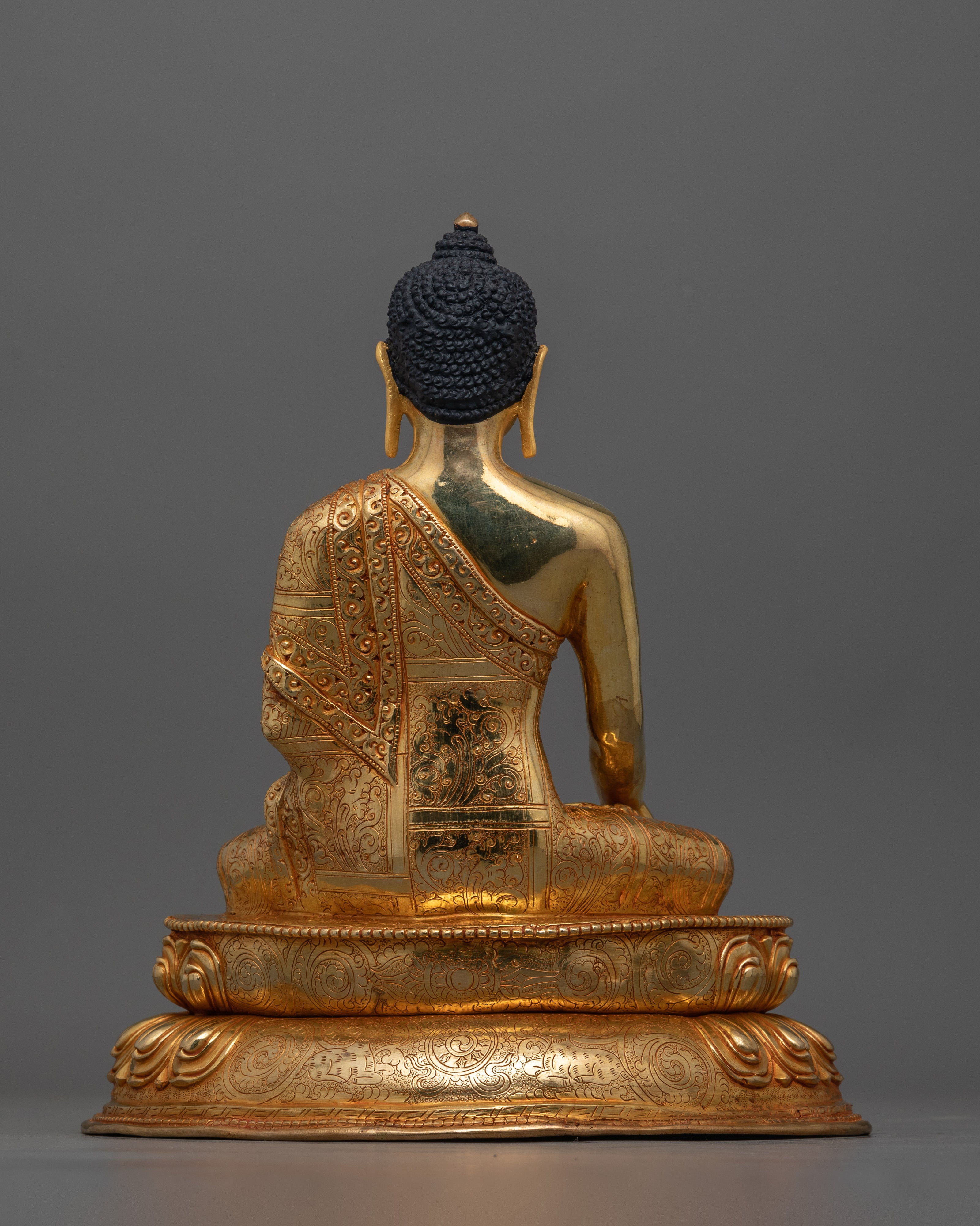 The buddha of The Shakyas (Shakyamuni Buddha) | A Symbol of Enlightenment and Peace