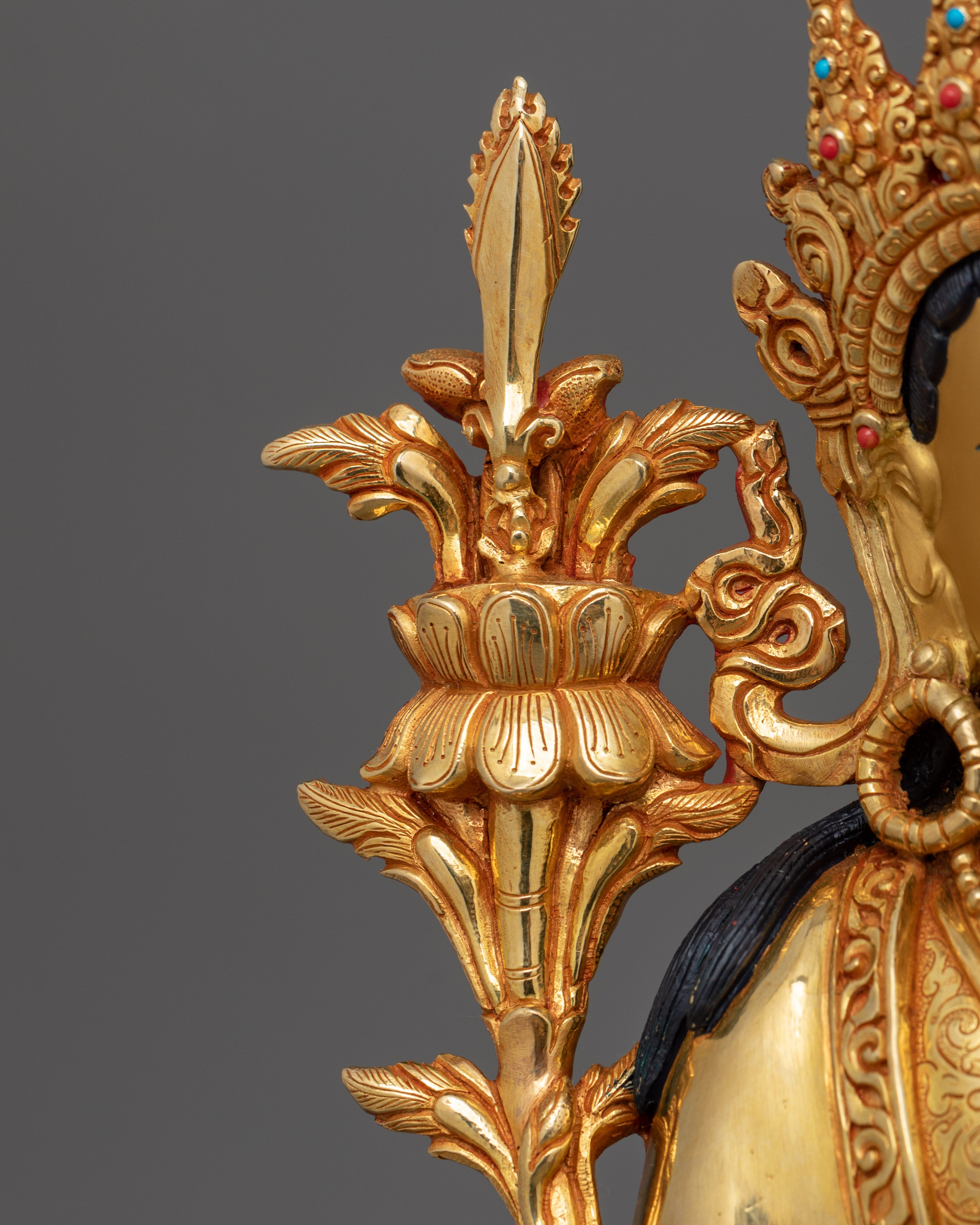 Supreme Tantric Guru Rinpoche Set | A Sacred Symbol of Vajrayana Tradition and Protection