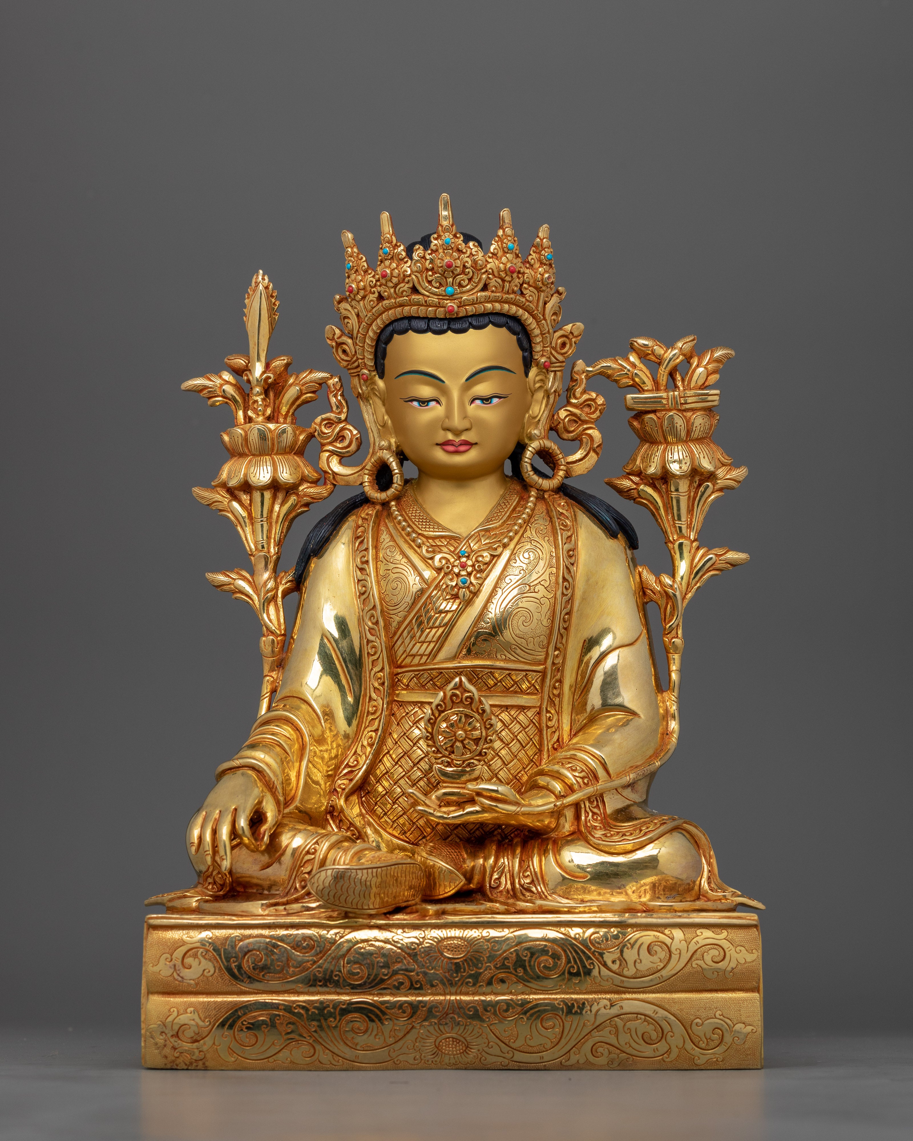 Supreme Tantric Guru Rinpoche Set | A Sacred Symbol of Vajrayana Tradition and Protection