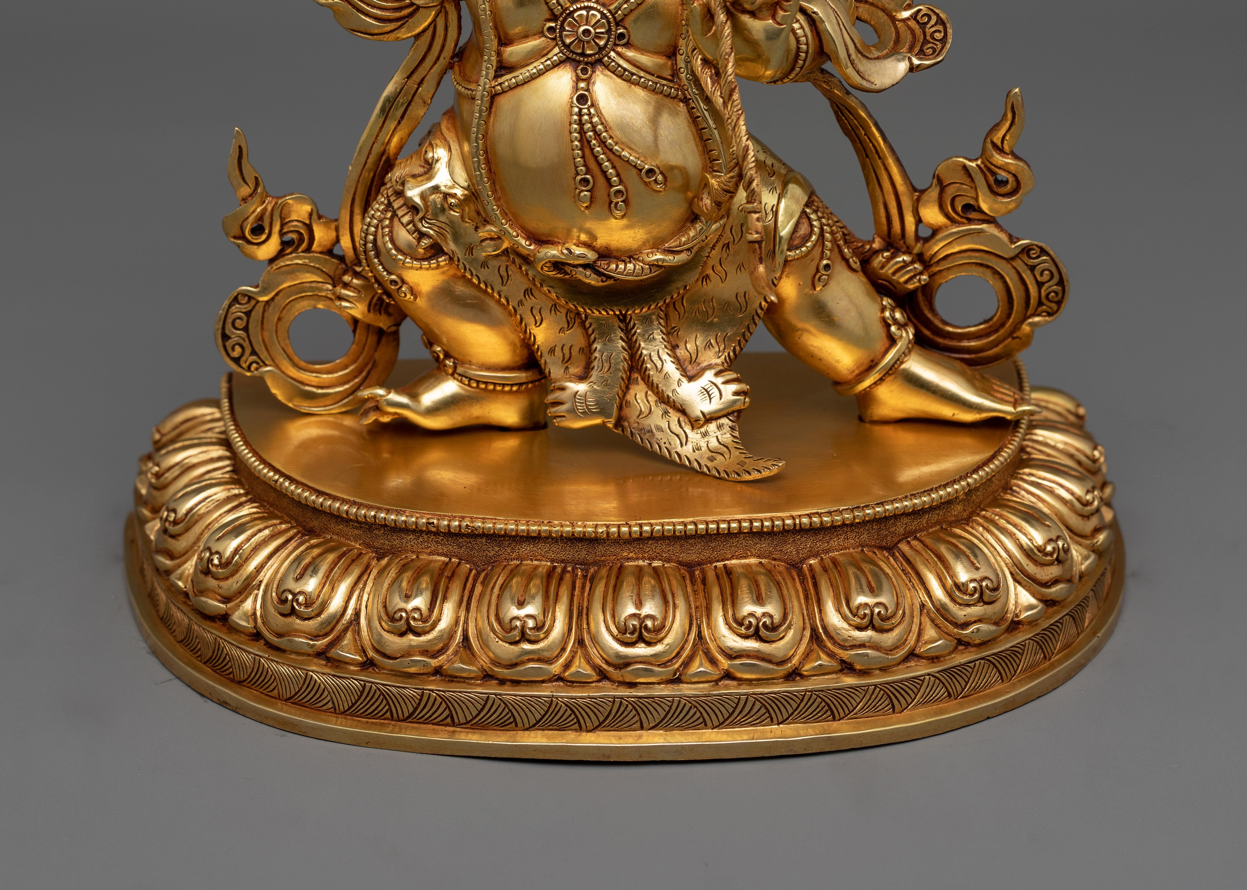 Vajrapani Statue The Holder of The Vajra | A Symbol of Indestructible Truth and Wisdom