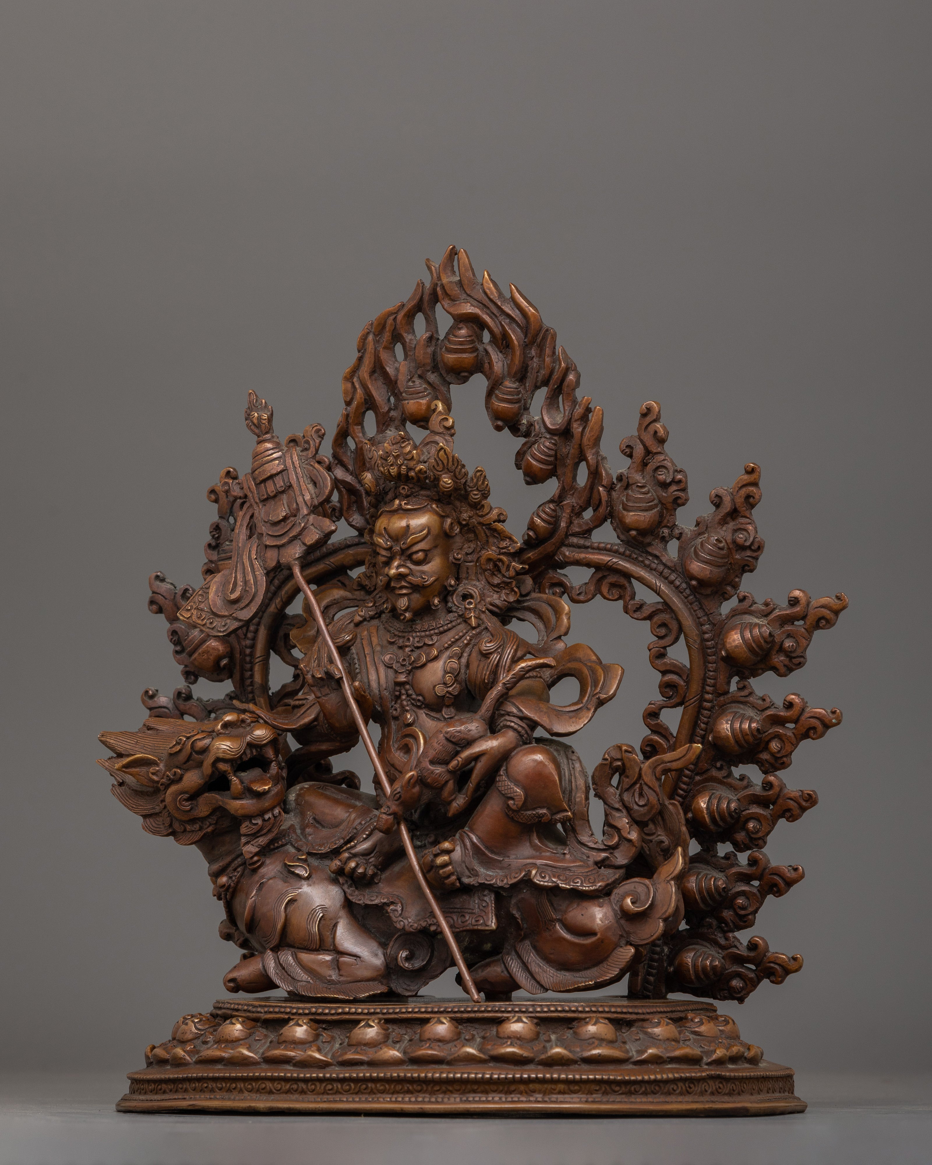 A Statue of Vaishravana (Namtoshe) | Protector of Wealth and A Deity Who Dispels Poverty