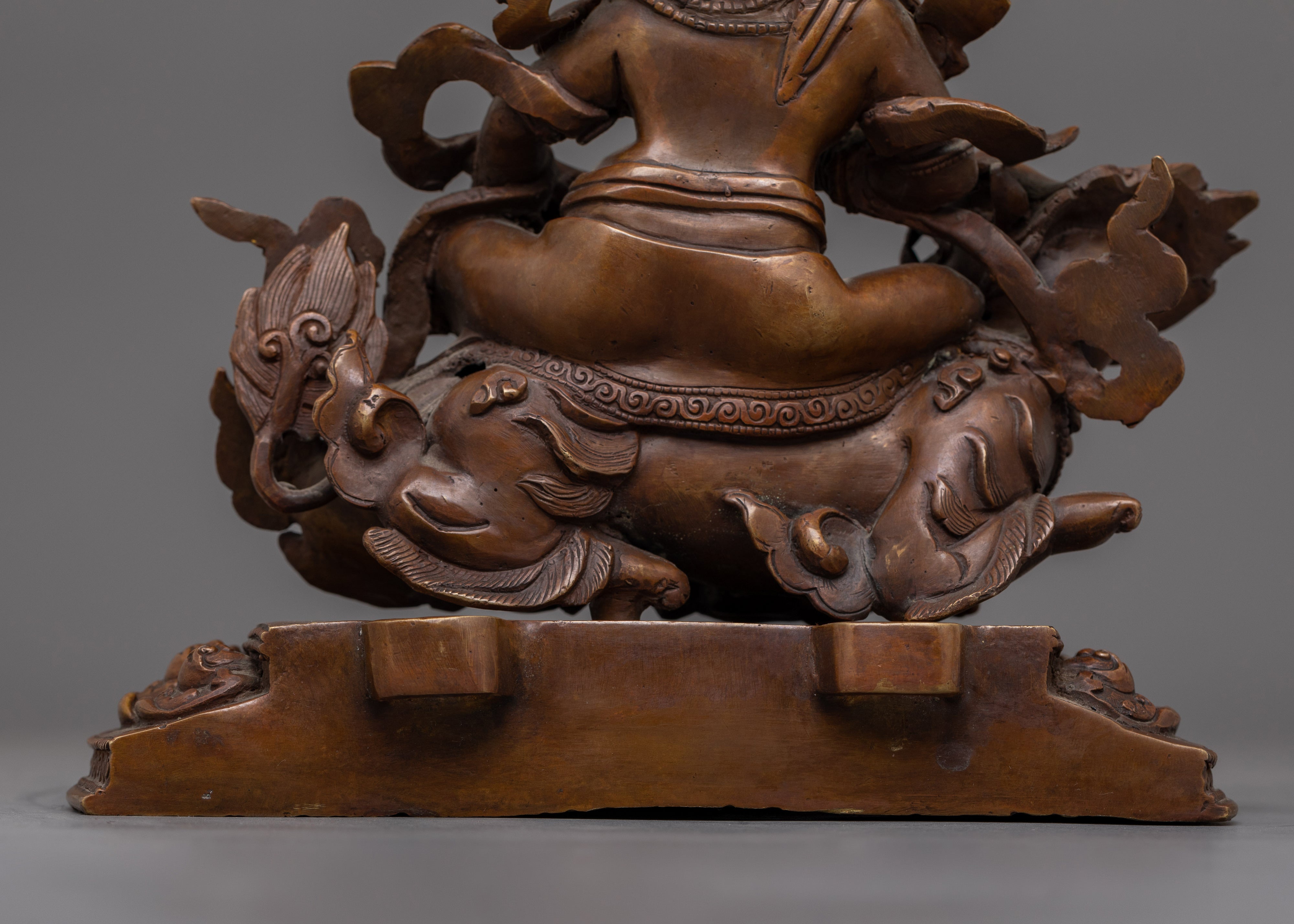 A Statue of Vaishravana (Namtoshe) | Protector of Wealth and A Deity Who Dispels Poverty