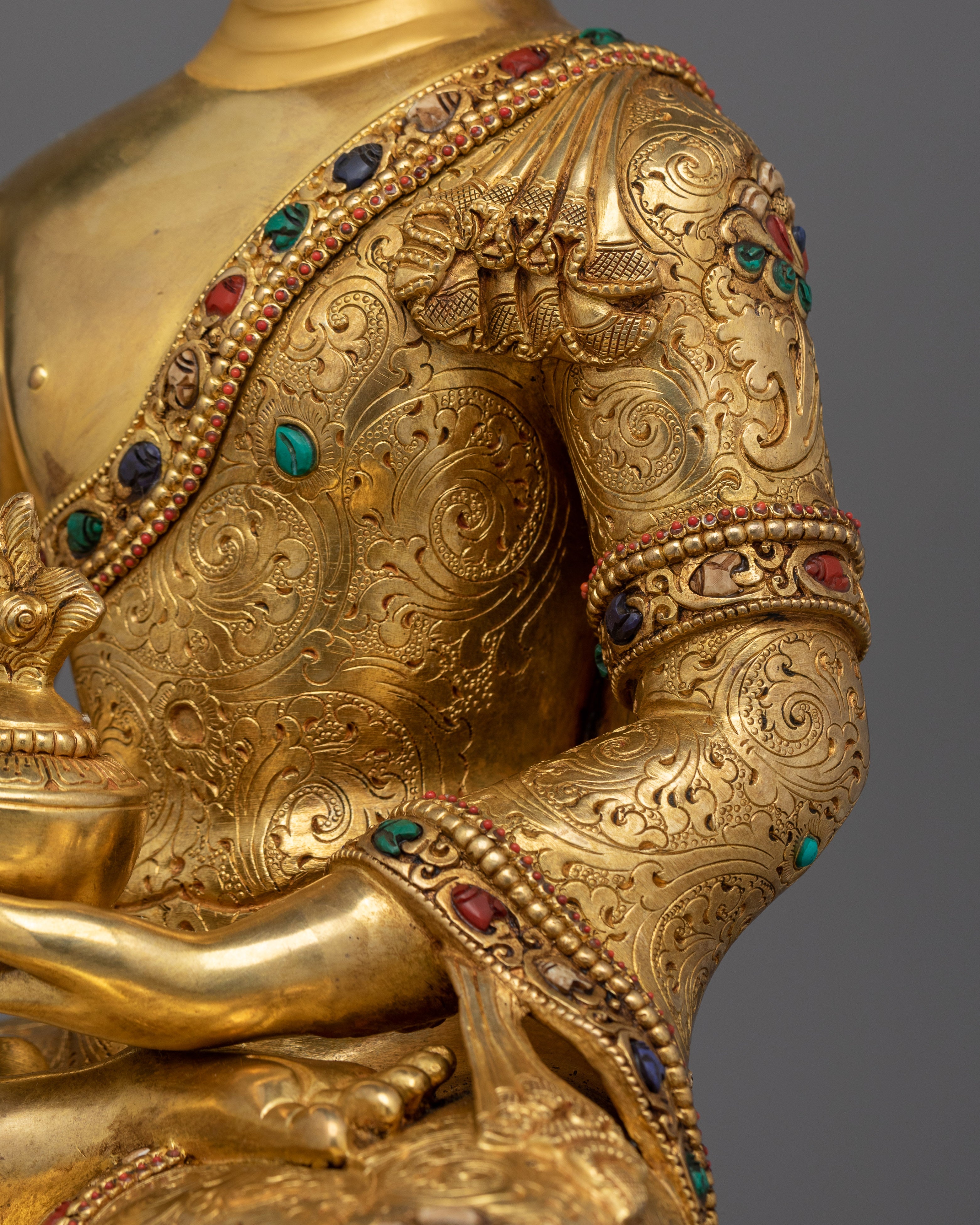 This Statue Depicts The Medicine Buddha | Symbolizing Purity