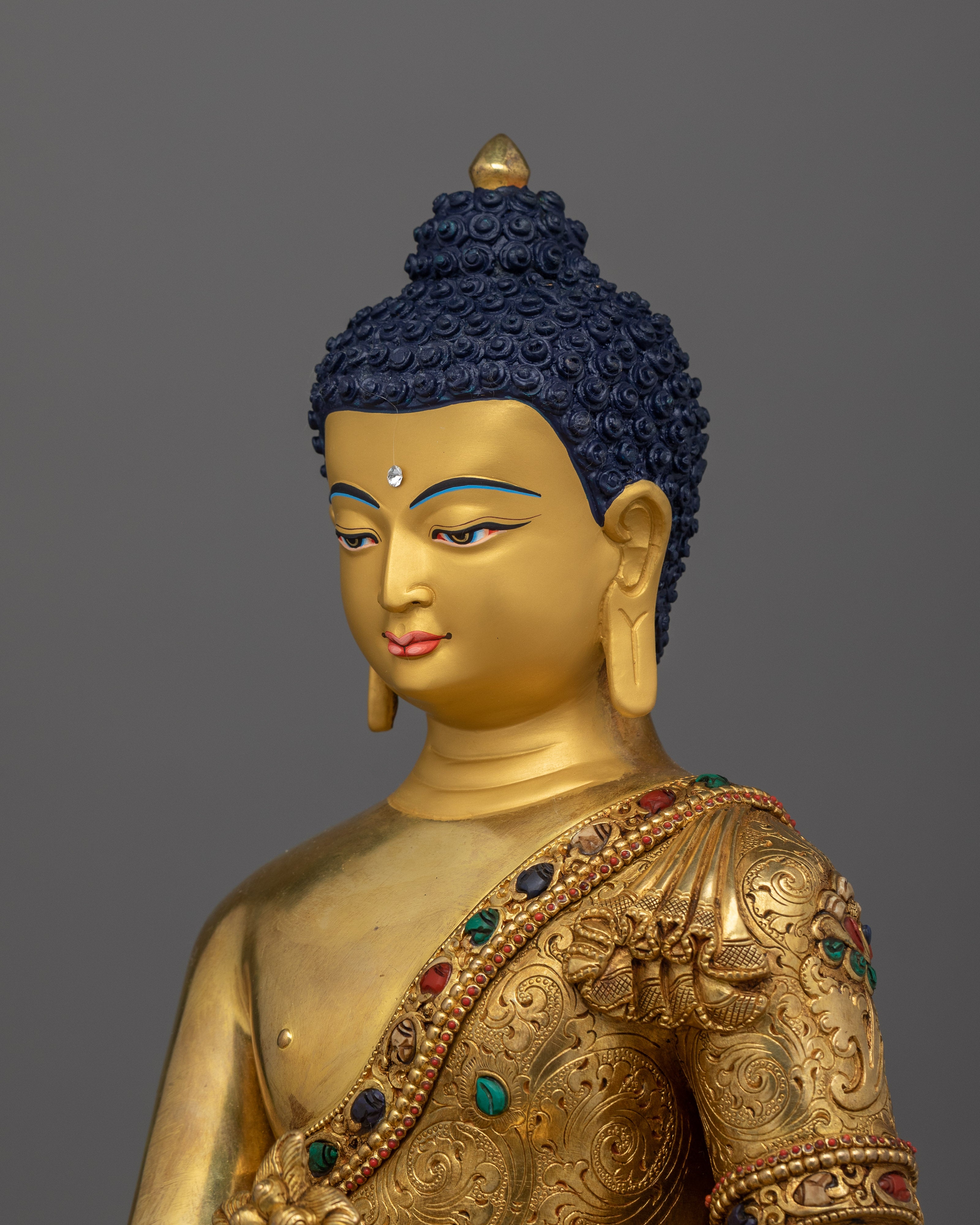 This Statue Depicts The Medicine Buddha | Symbolizing Purity