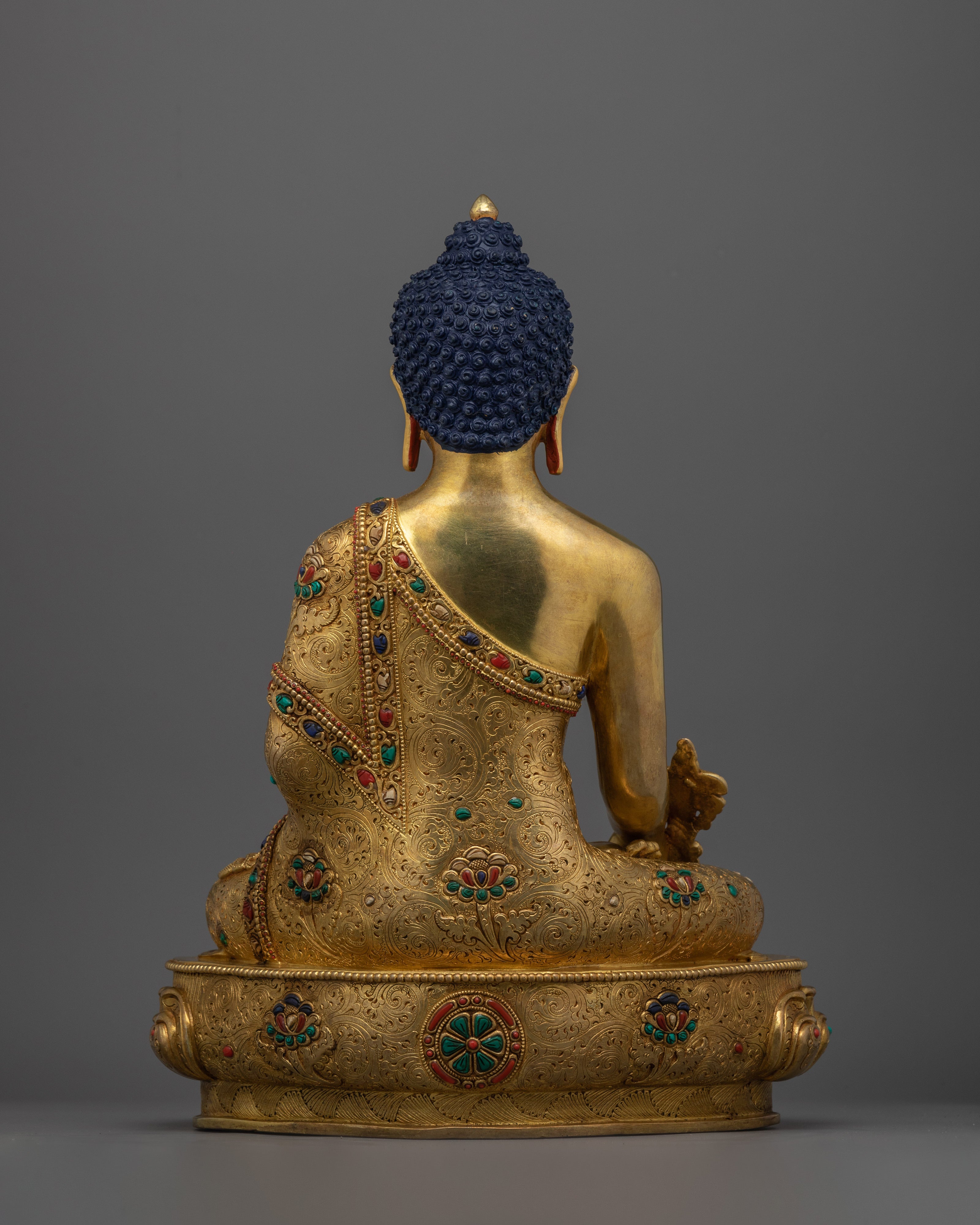 This Statue Depicts The Medicine Buddha | Symbolizing Purity