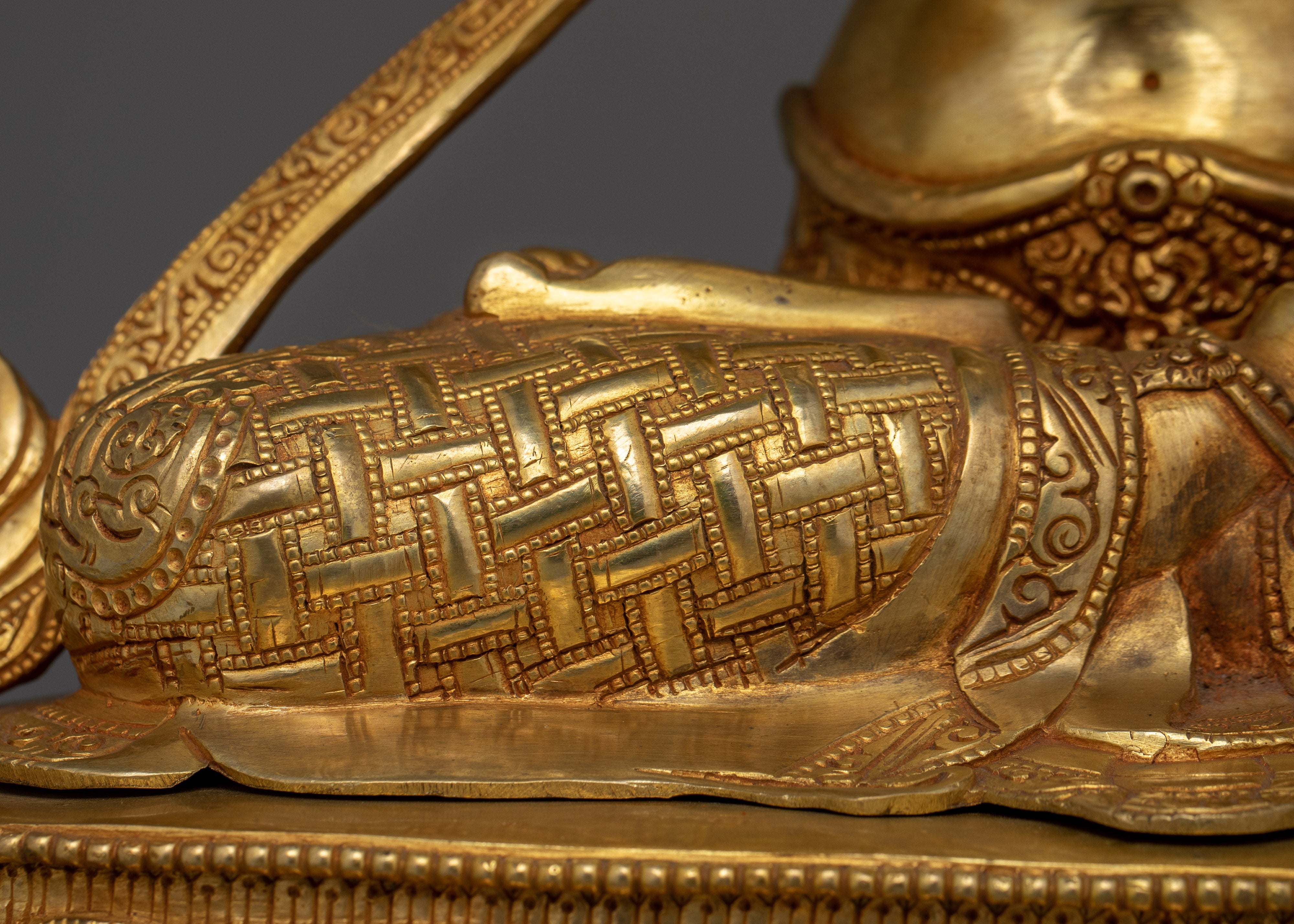 The Primordial Buddha Vajrasattva Buddhist Statue | Sacred Altar Decor for Spiritual Purity