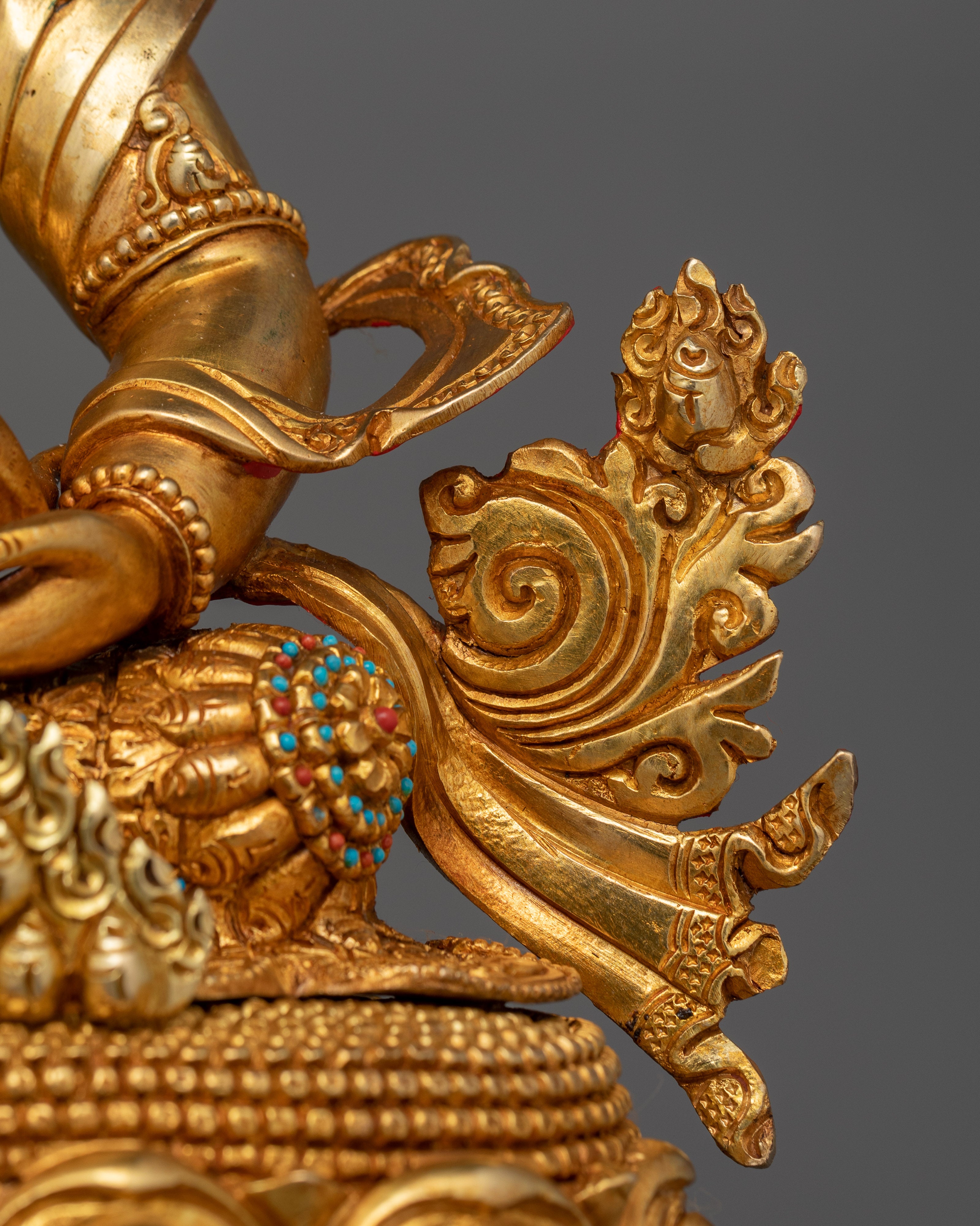 An Abundance of Wealth Dzambhala Statue | Representing Wealth and Generosity