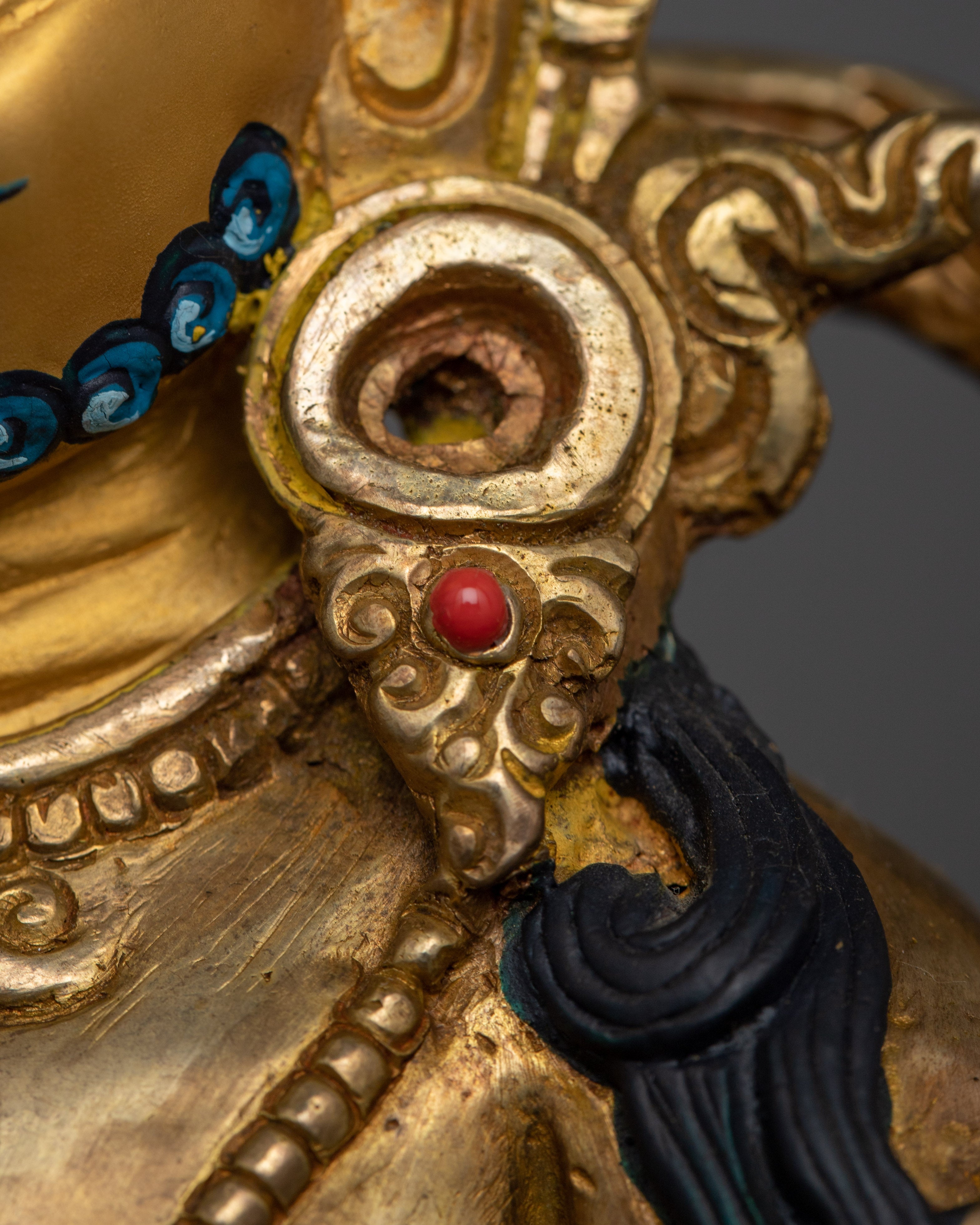 Dzambhala the Wealth Deity In Buddhism Statue | Material Wealth and Spiritual Prosperity