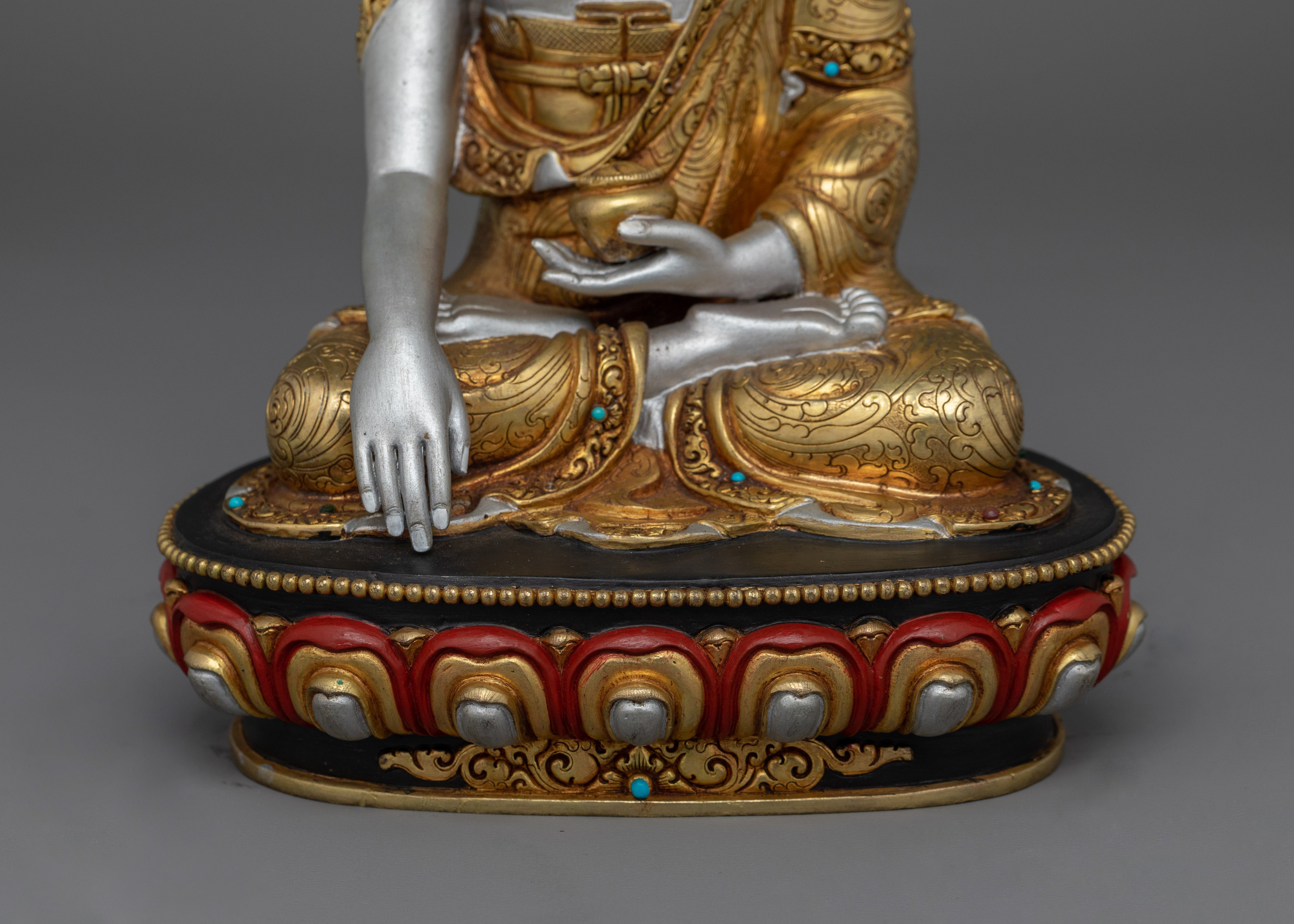 Handcrafted Sculpture of Shakyamuni Buddha | Historical Founder of Buddhism