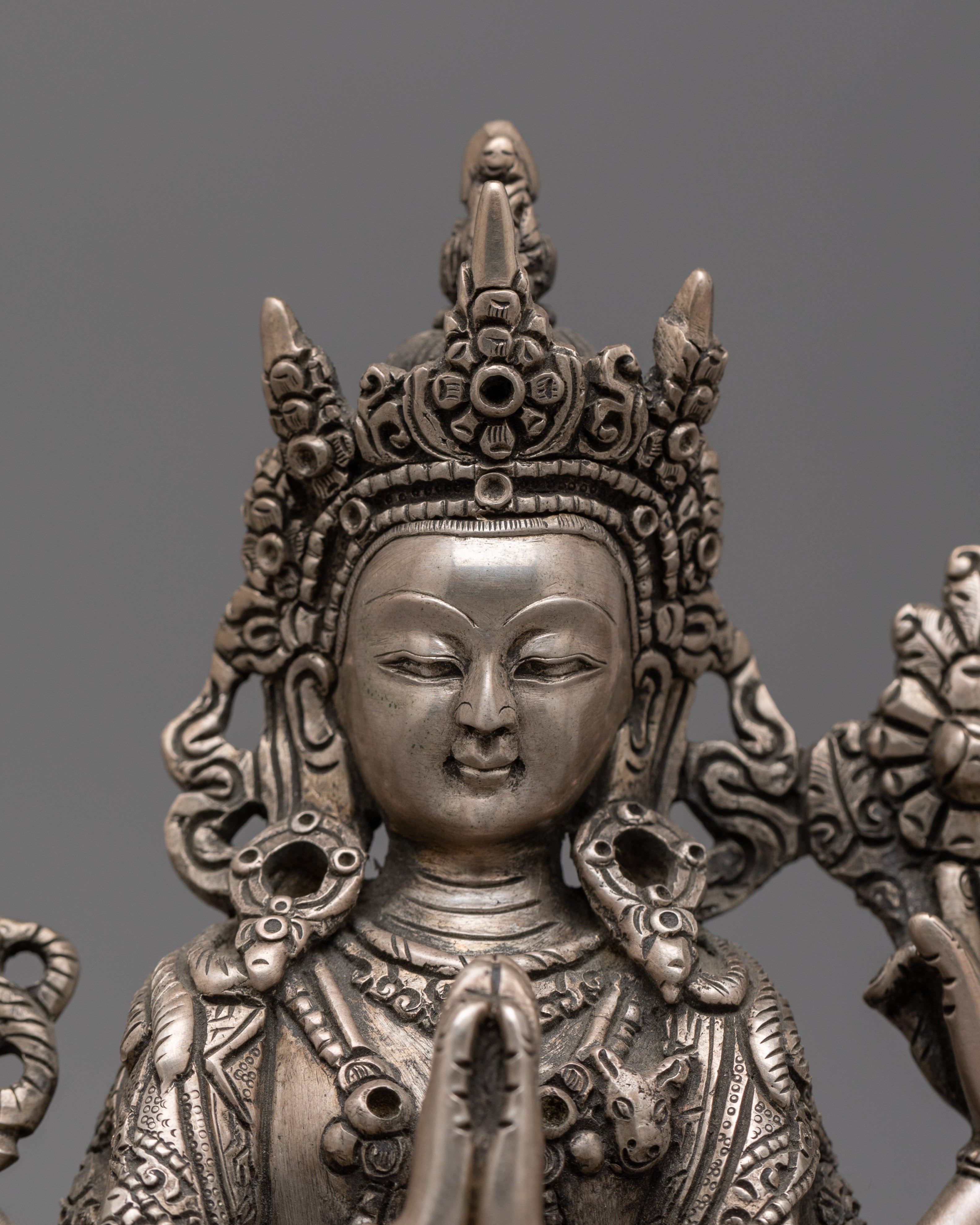 Tibetan Art Chenrezig Meditation Figurine | Ideal for Shrine Decoration