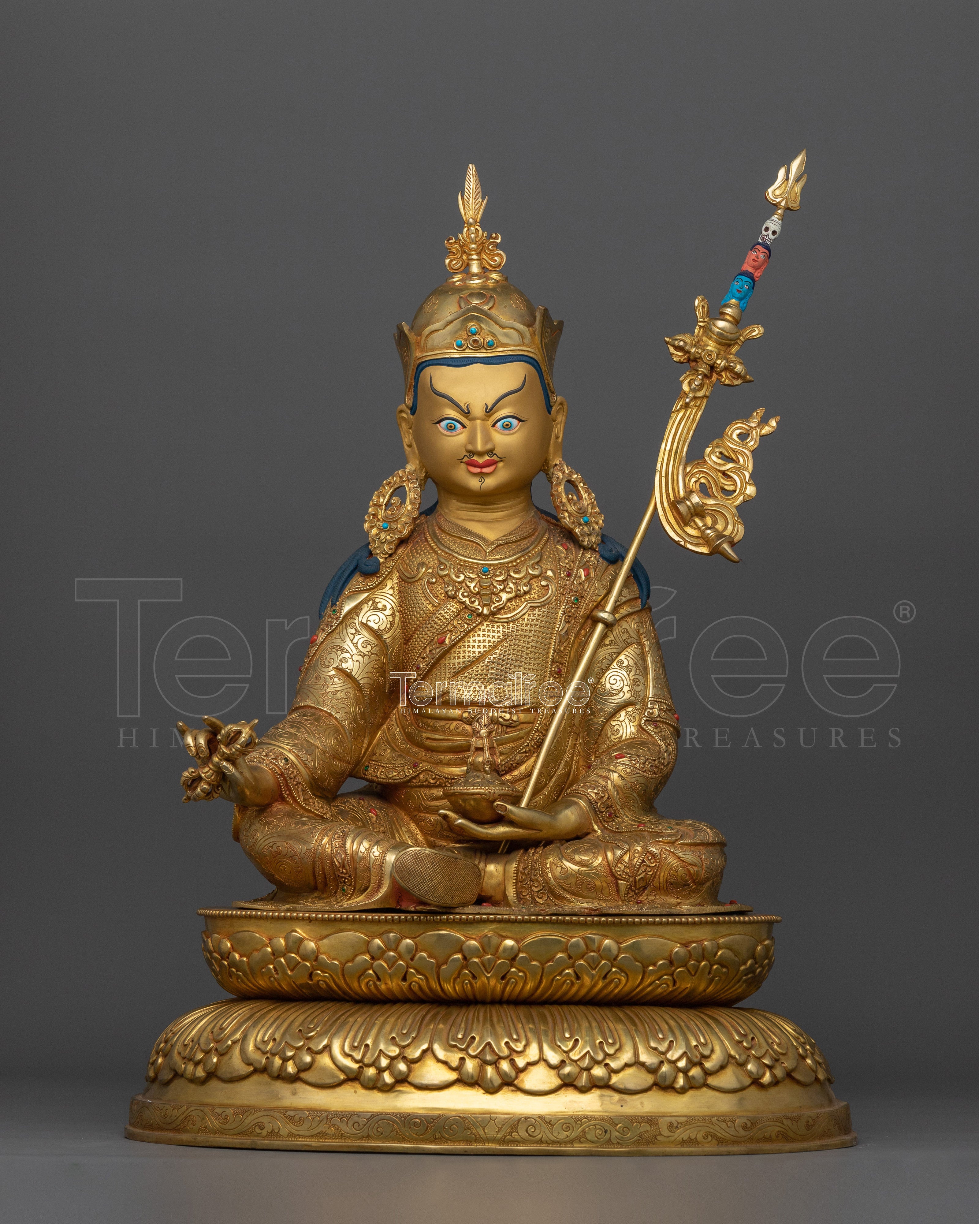 Tantric Buddhist Vajra Master Guru Rinpoche Statue | Spiritual Zen Artwork