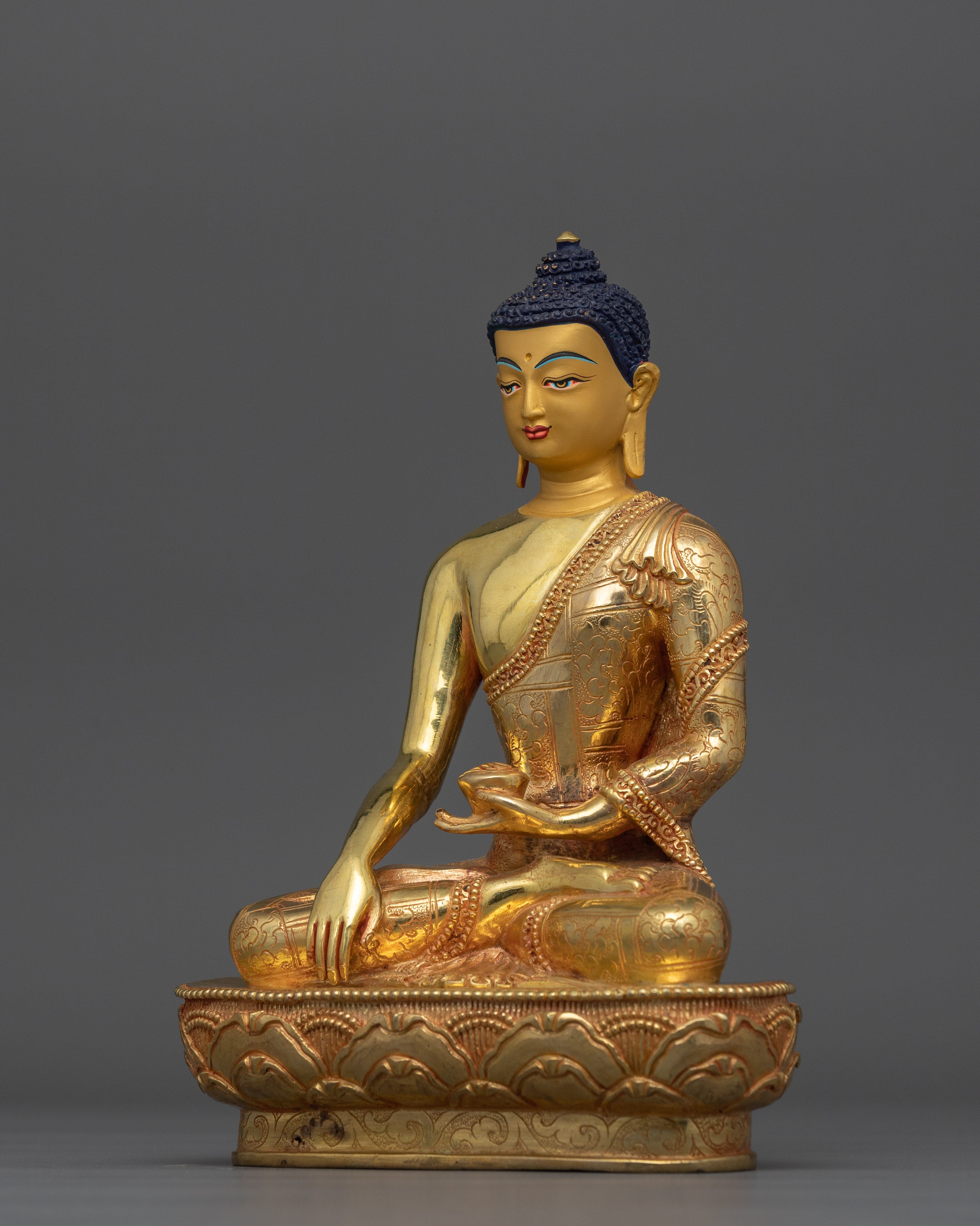 Handcrafted Shakyamuni Buddha Sculpture | The Enlightened Buddhist Master