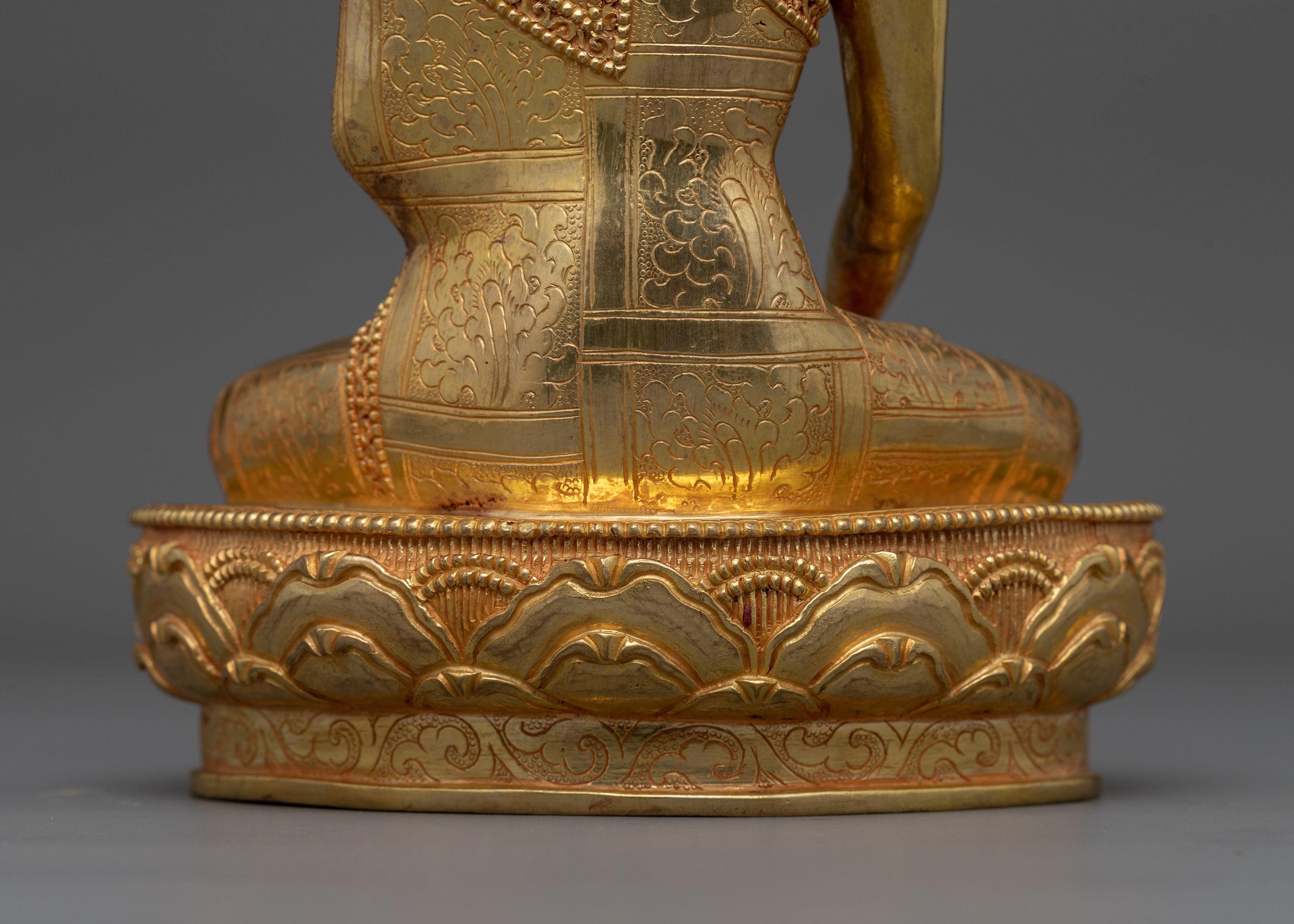 Handcrafted Shakyamuni Buddha Sculpture | The Enlightened Buddhist Master