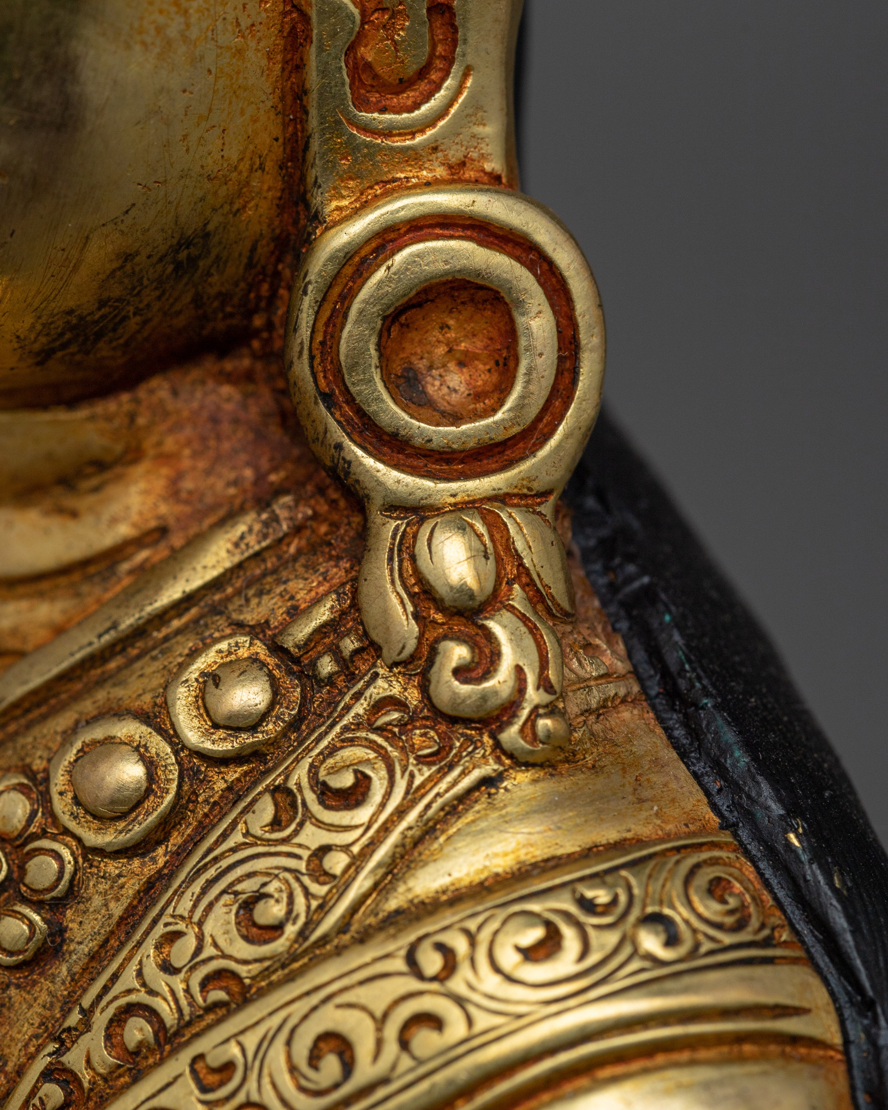 Lake Born Vajra Guru Tsokye Dorje Sculpture | Tibetan Buddhist Tantric Master Altar Decor