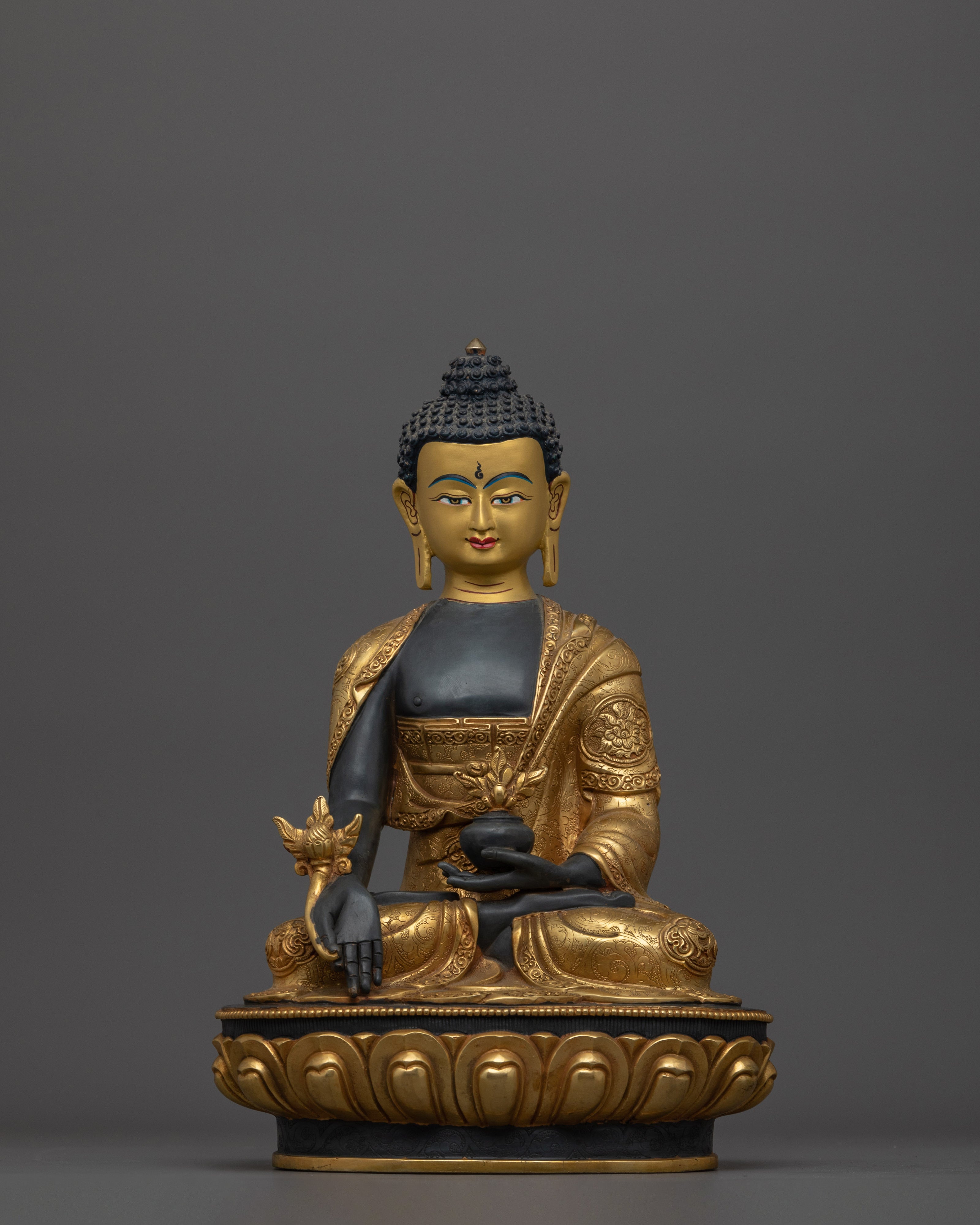 Healing Energy Bhaishajyaguru Medicine Buddha Sculpture | One of The Prominent Figures