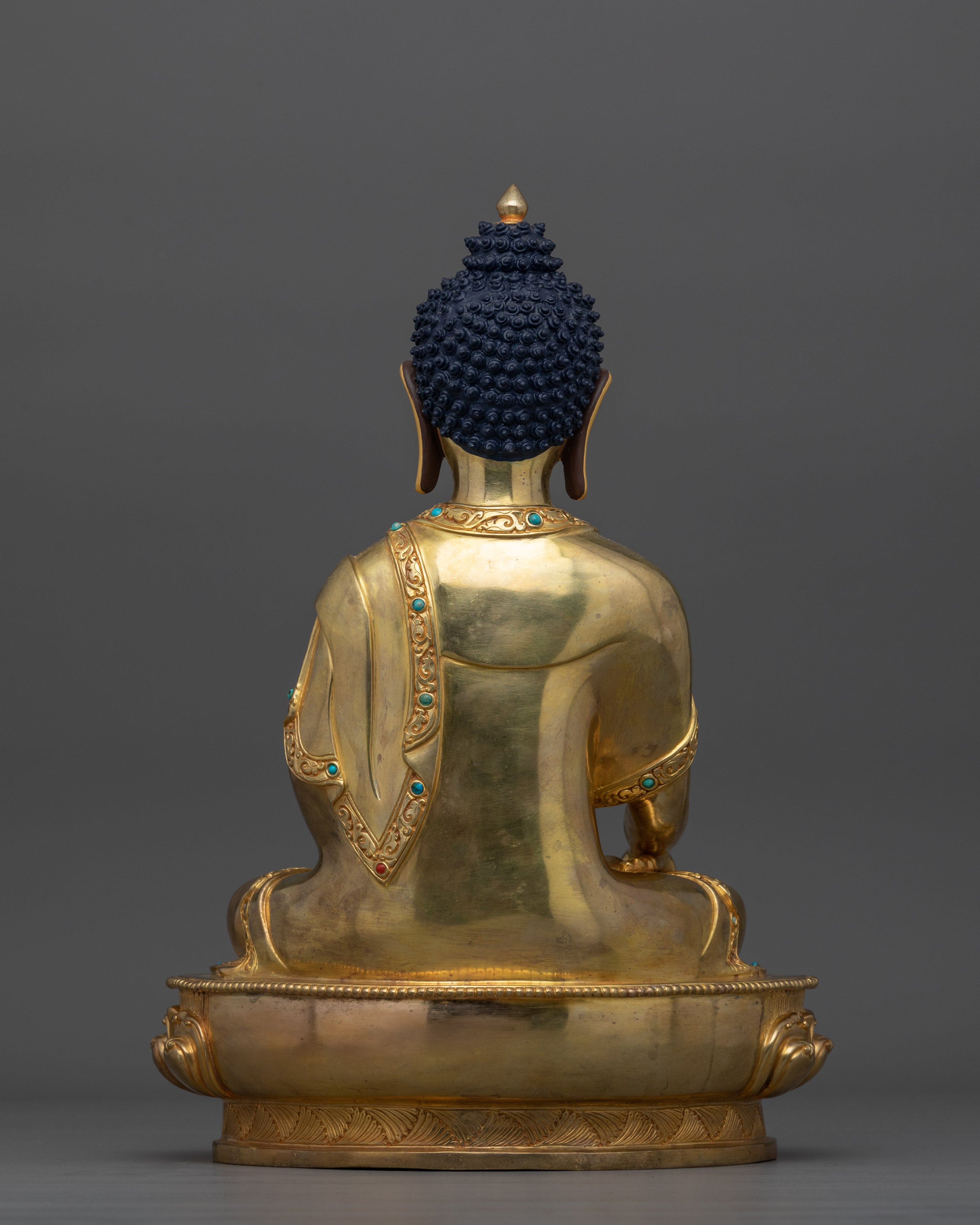 Golden Shakyamuni Buddha Decor Figurine | Symbol of Calm and Reflection