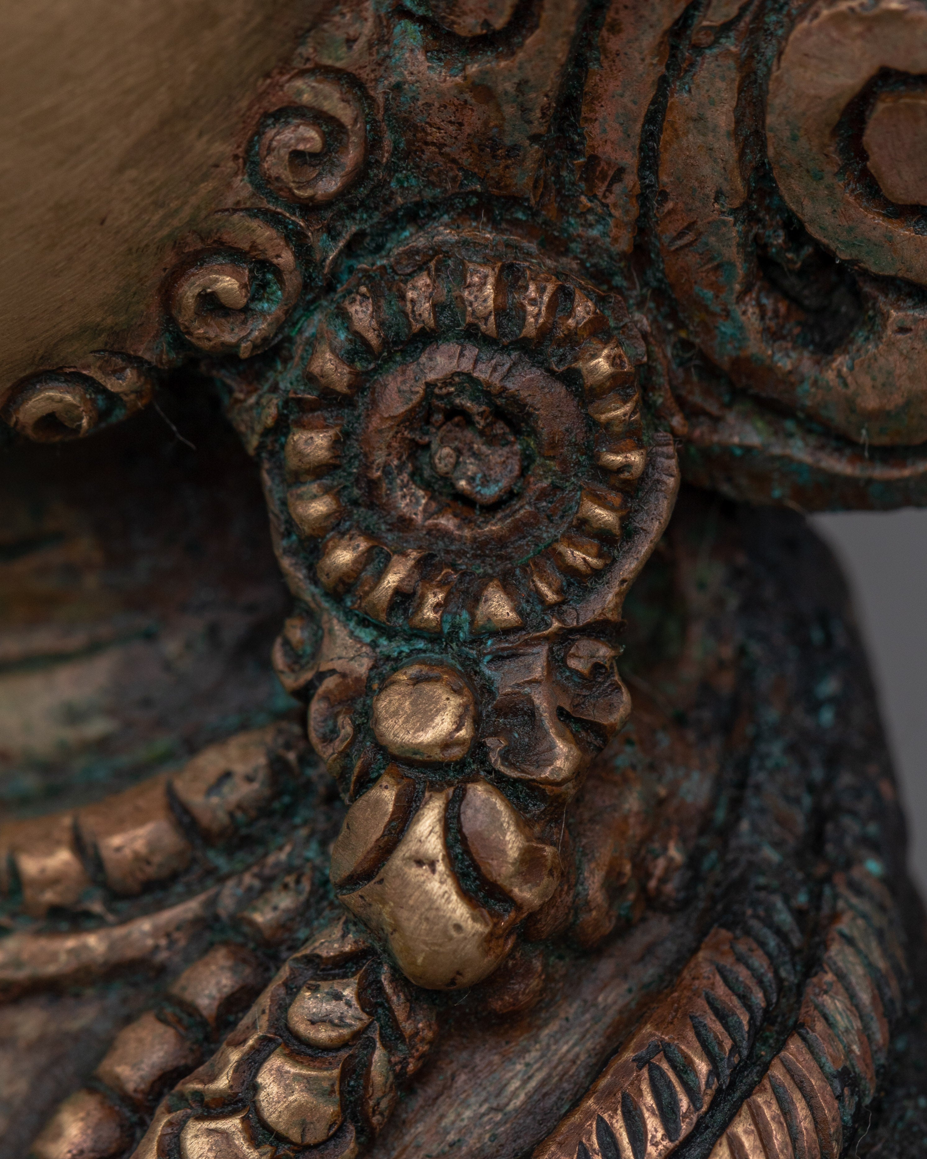 Tibetan Wealth God Dzambhala Sculpture | Buddha of abundance