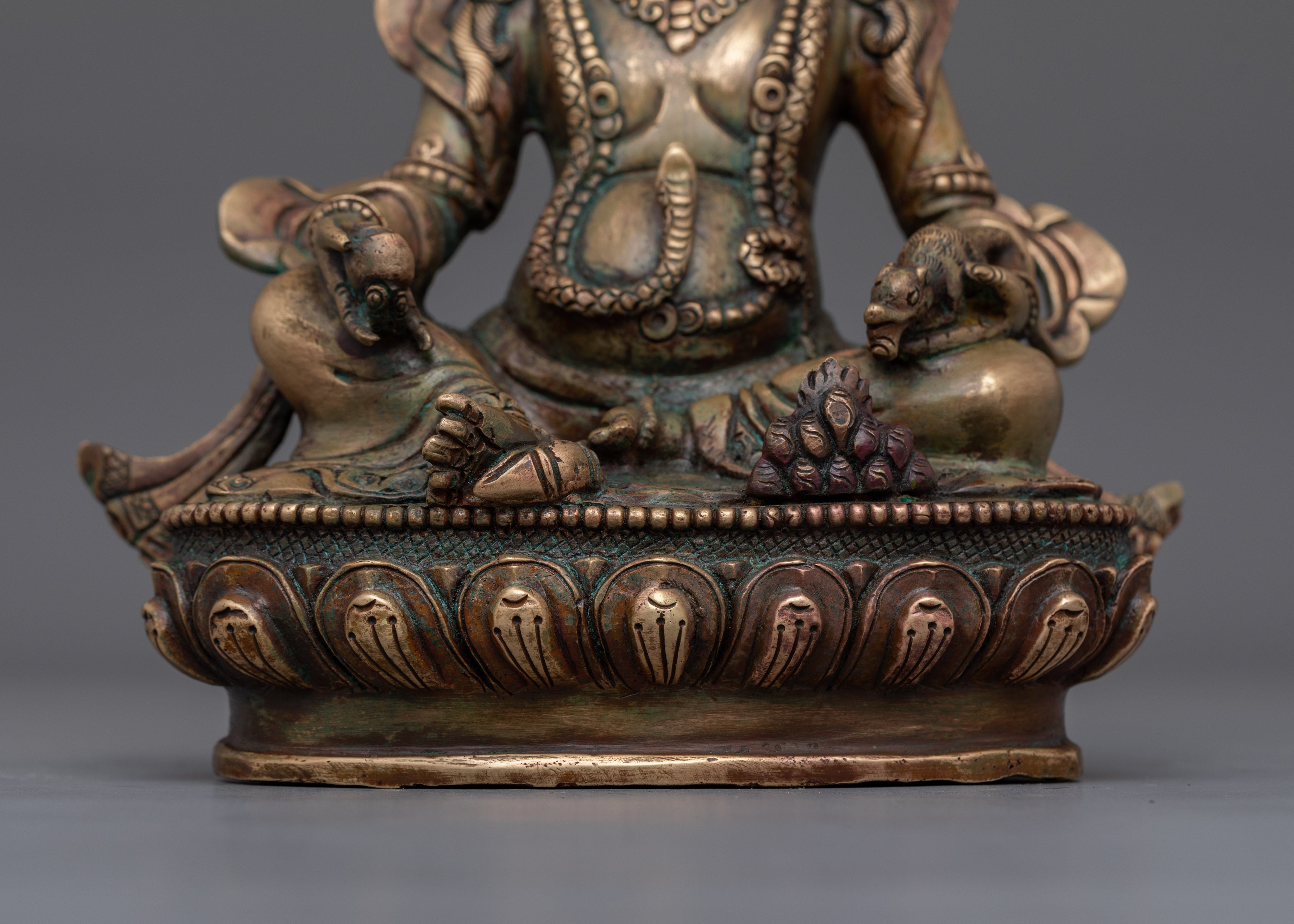 Tibetan Wealth God Dzambhala Sculpture | Buddha of abundance