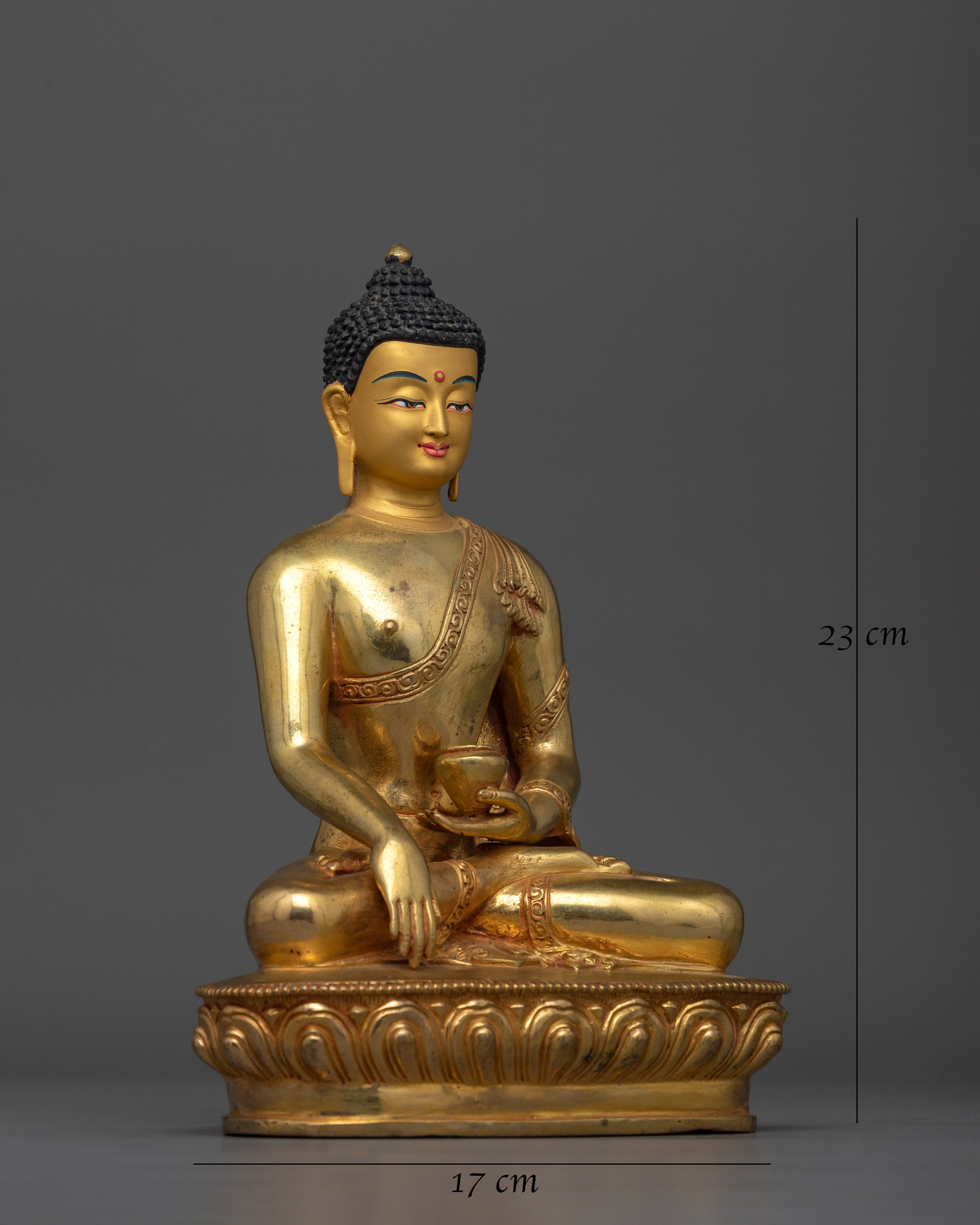 shakyamuni-buddha-golden-figurine