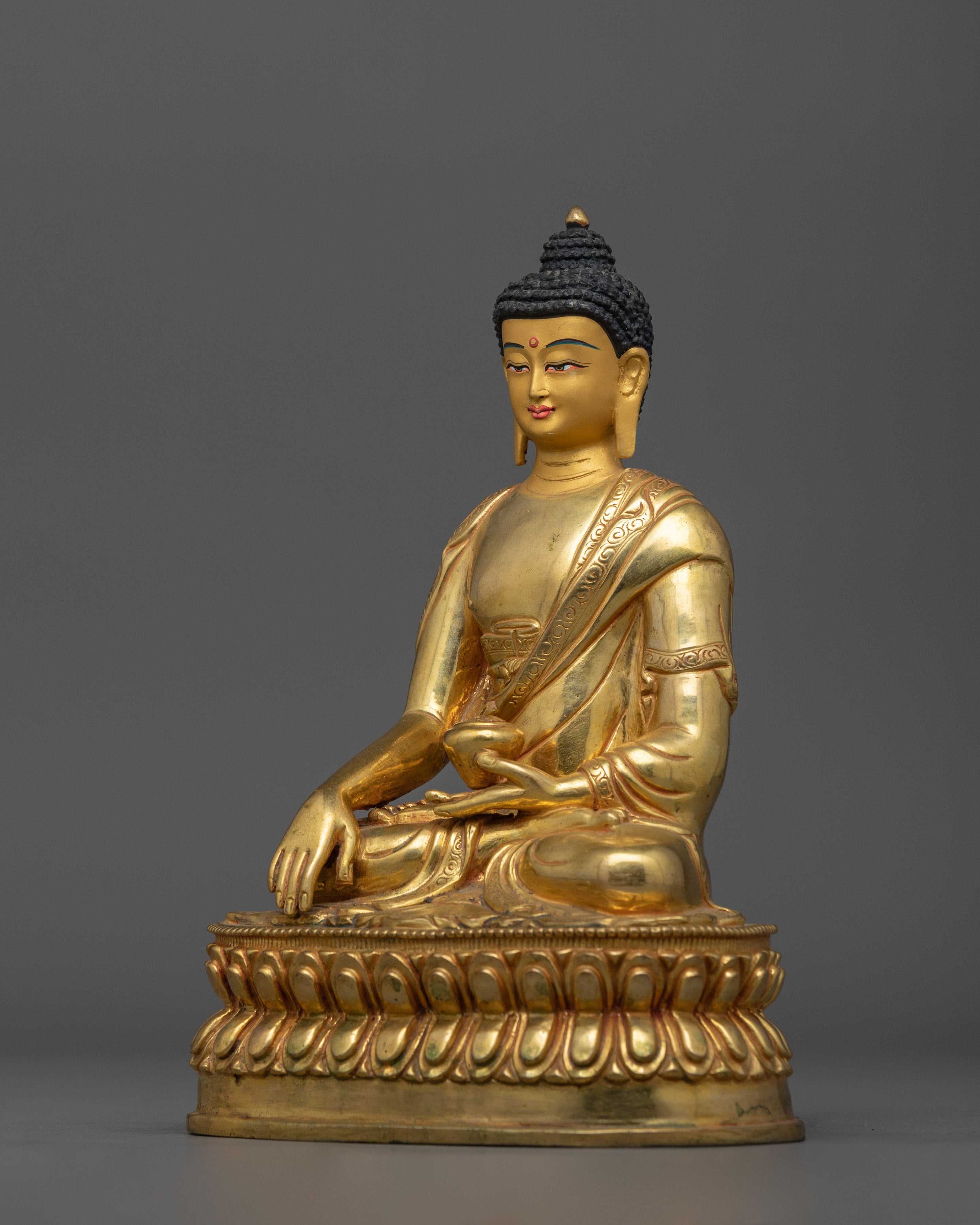 Historical Founder of Buddhism Shakyamuni Buddha Statue | The Enlightened Buddhist Master