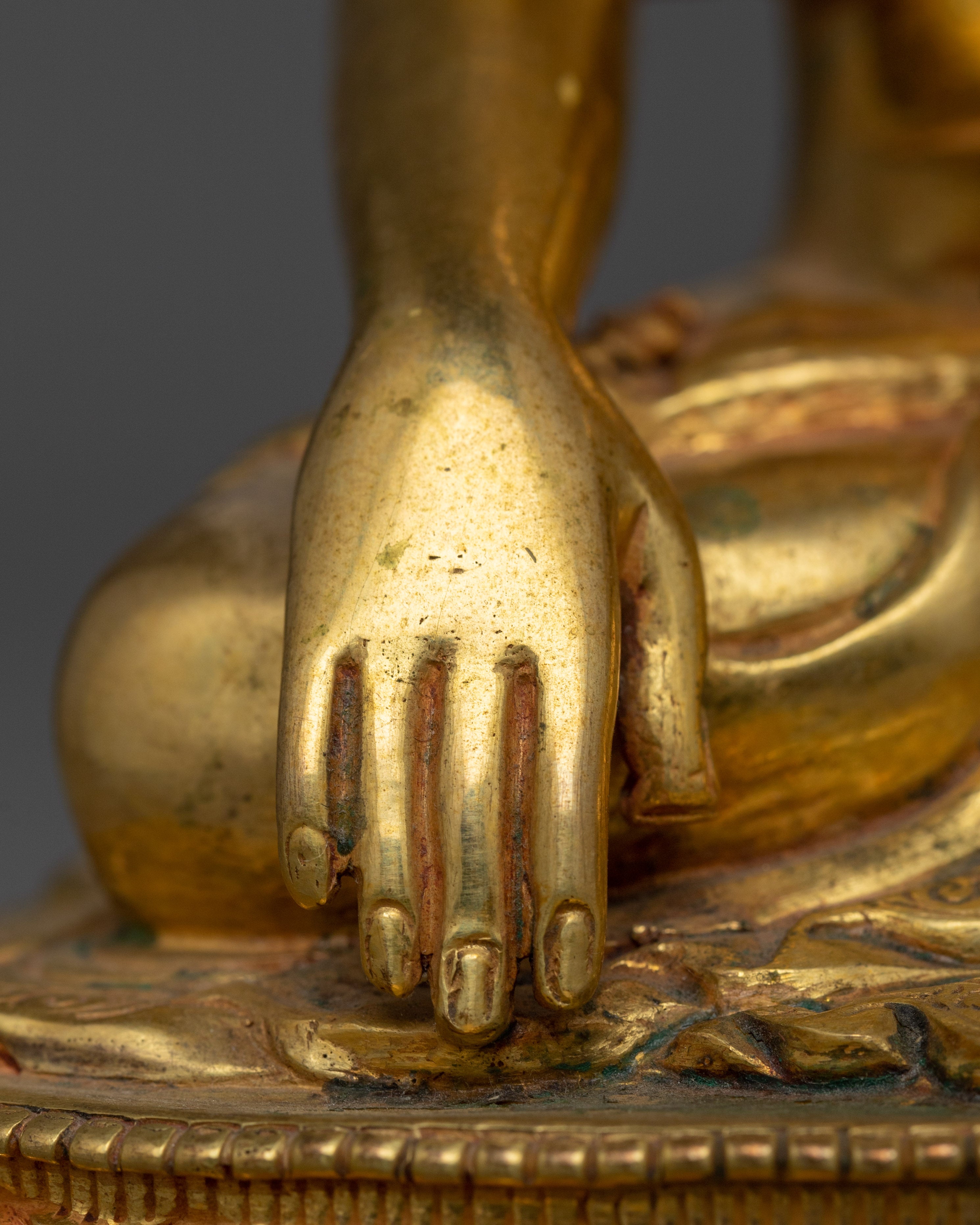 Historical Founder of Buddhism Shakyamuni Buddha Statue | The Enlightened Buddhist Master