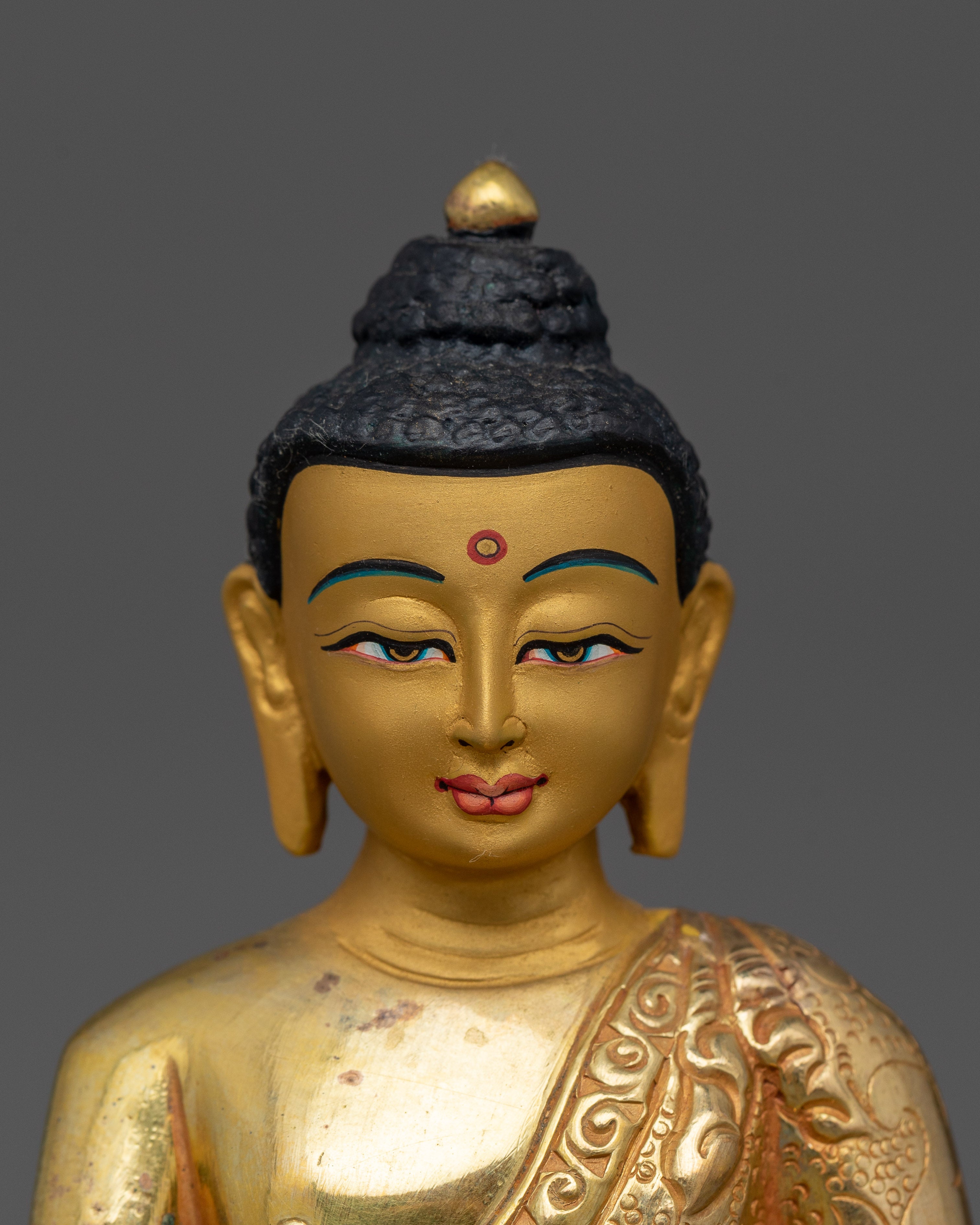 Peaceful Figurine of Shakyamuni Buddha | Prince of The Shakya clan