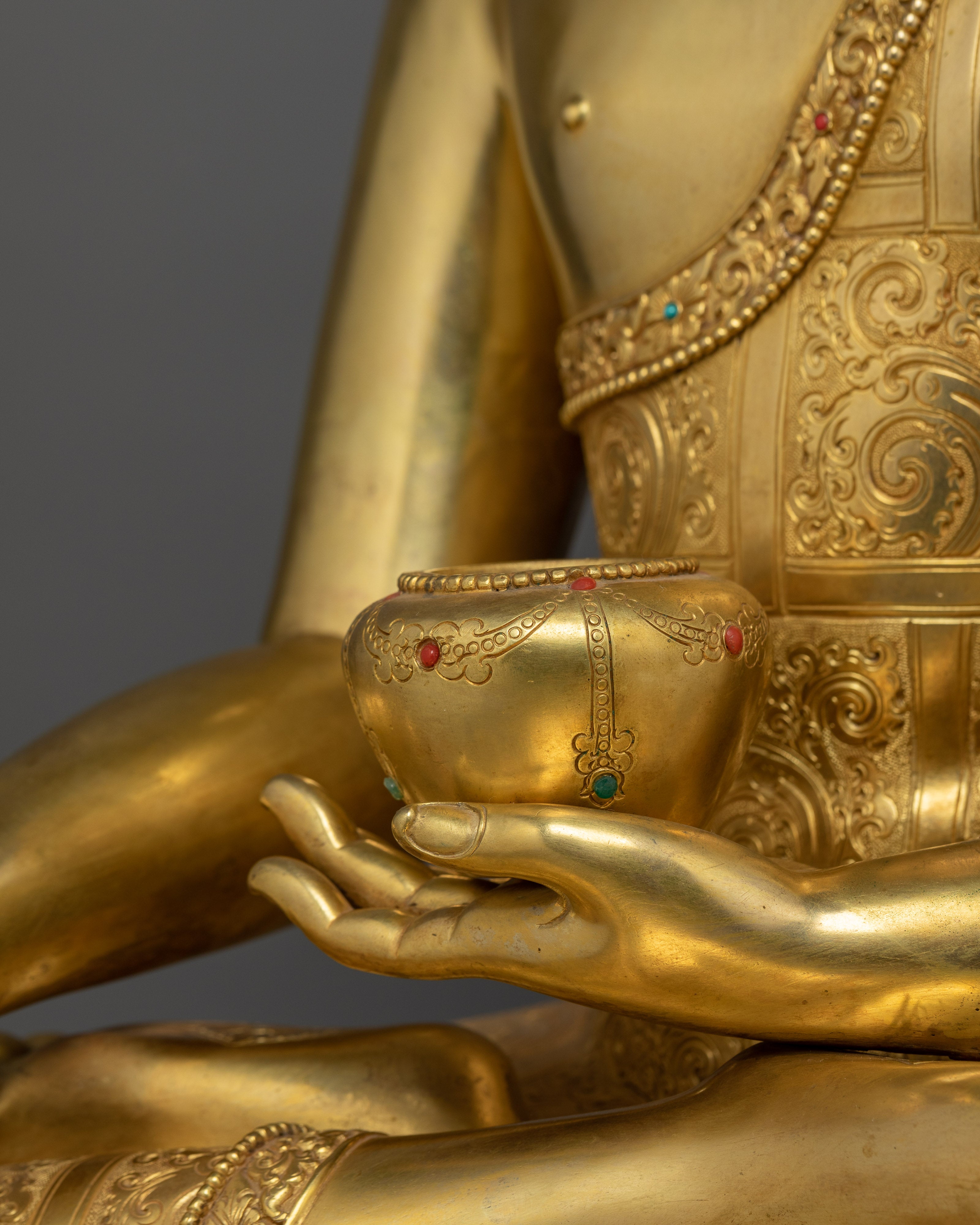 Shakyamuni Buddha Buddhist Statue | Sculpture for Inner Peace and Compassion