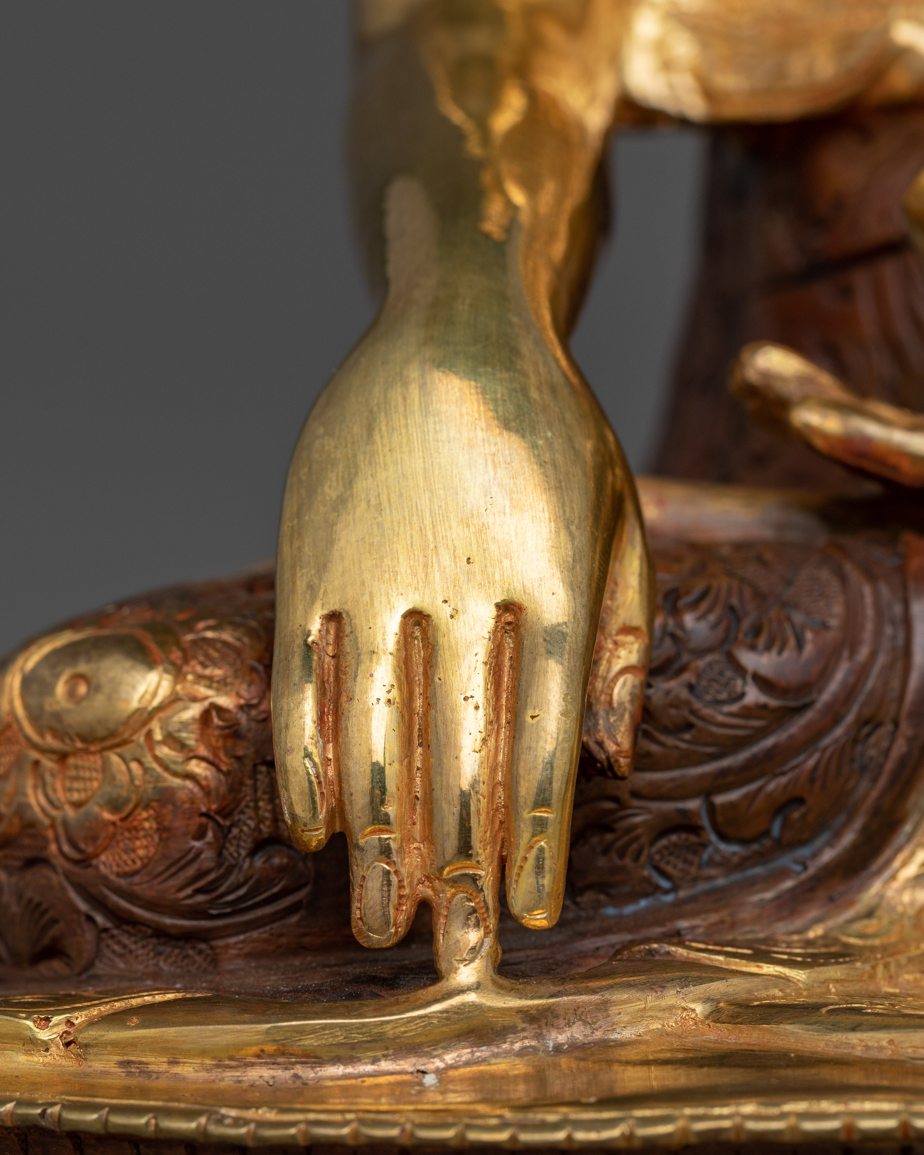 Shakyamuni Buddha Founder of the Buddhist Religion | Sacred Statue of Enlightenment