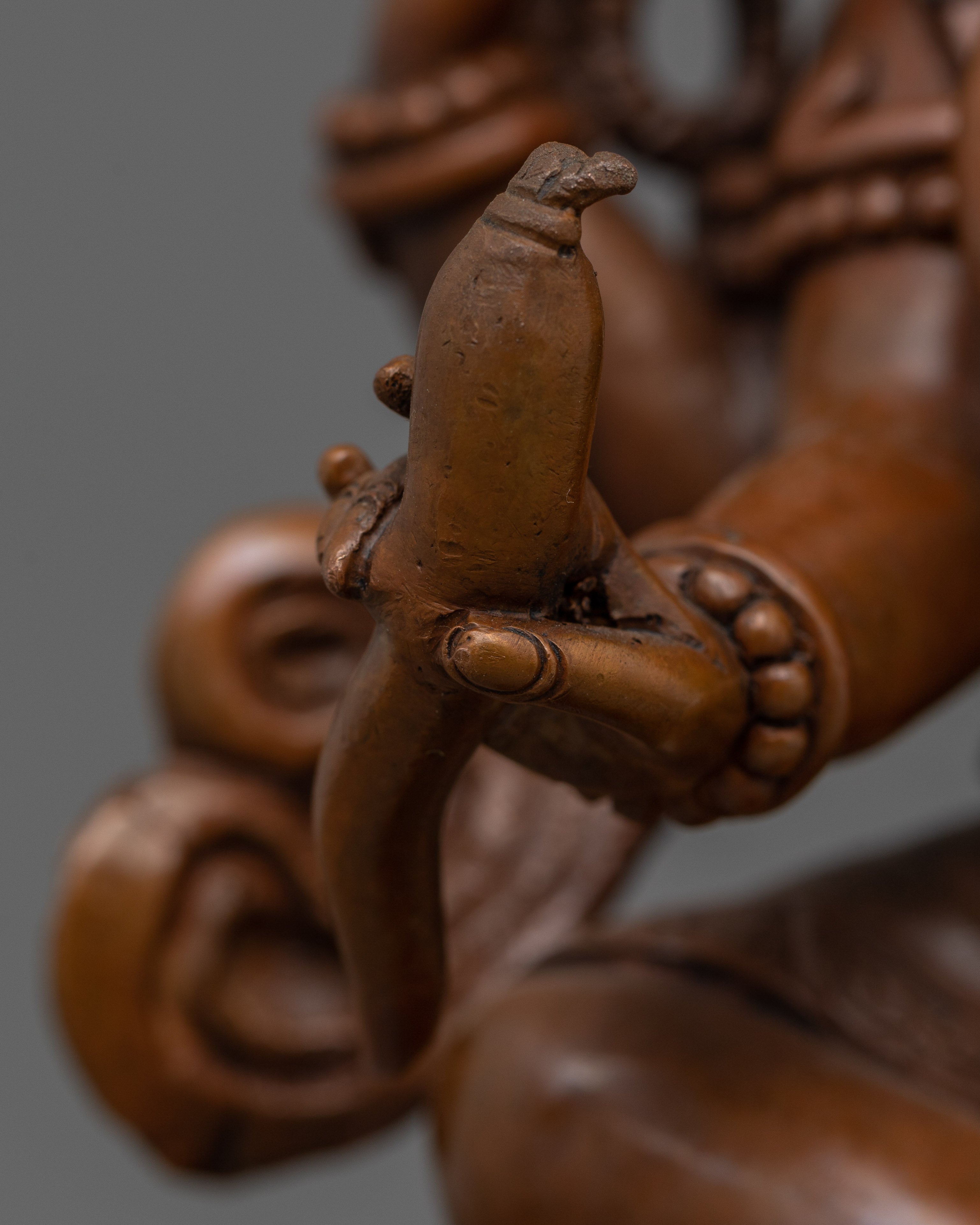 Lord Ganapati (Ganesha) Statue | Hindu Spiritual Art and Crafts