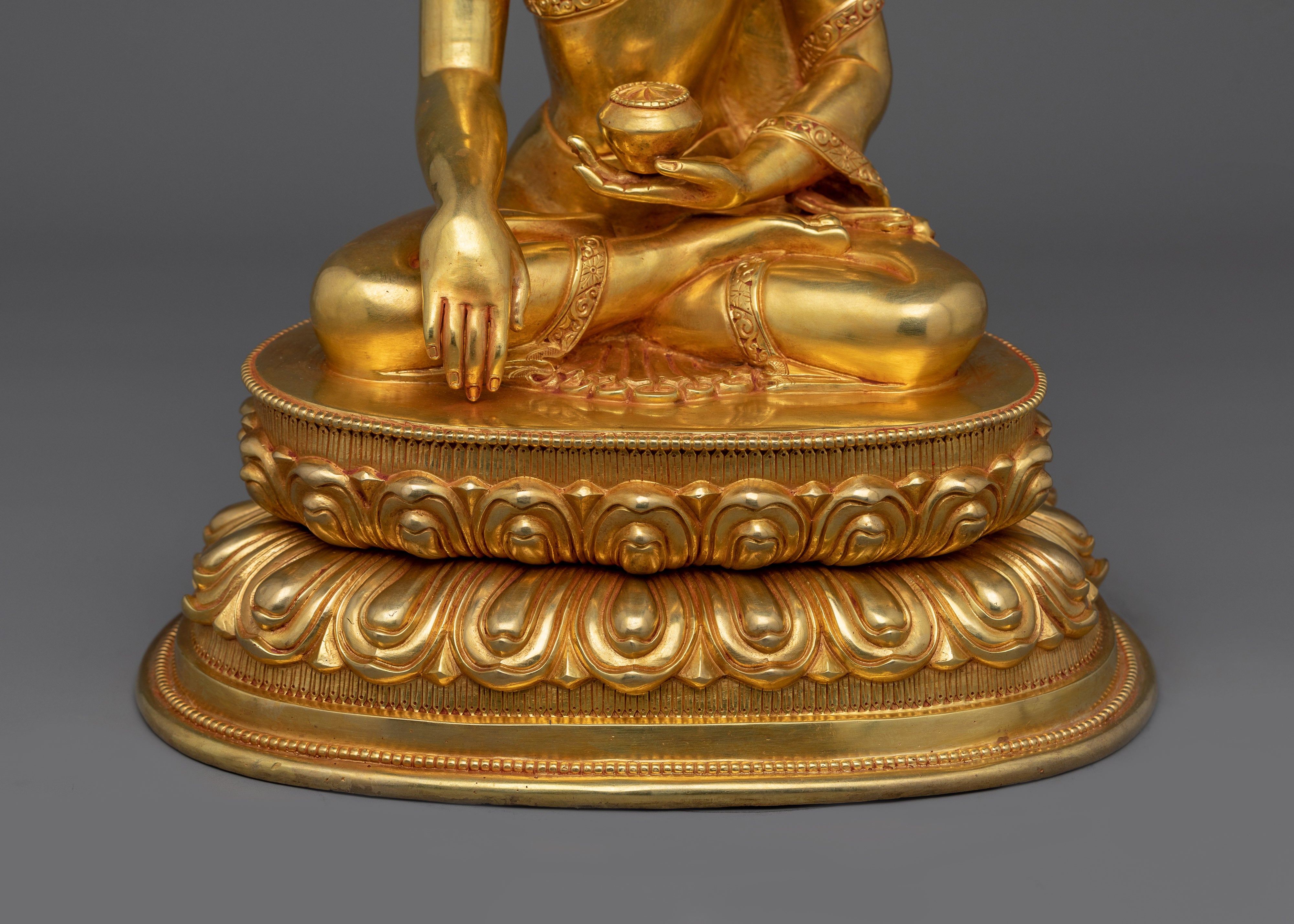 16.5-Inch Shakyamuni Buddha Sculpture | The Enlightened One