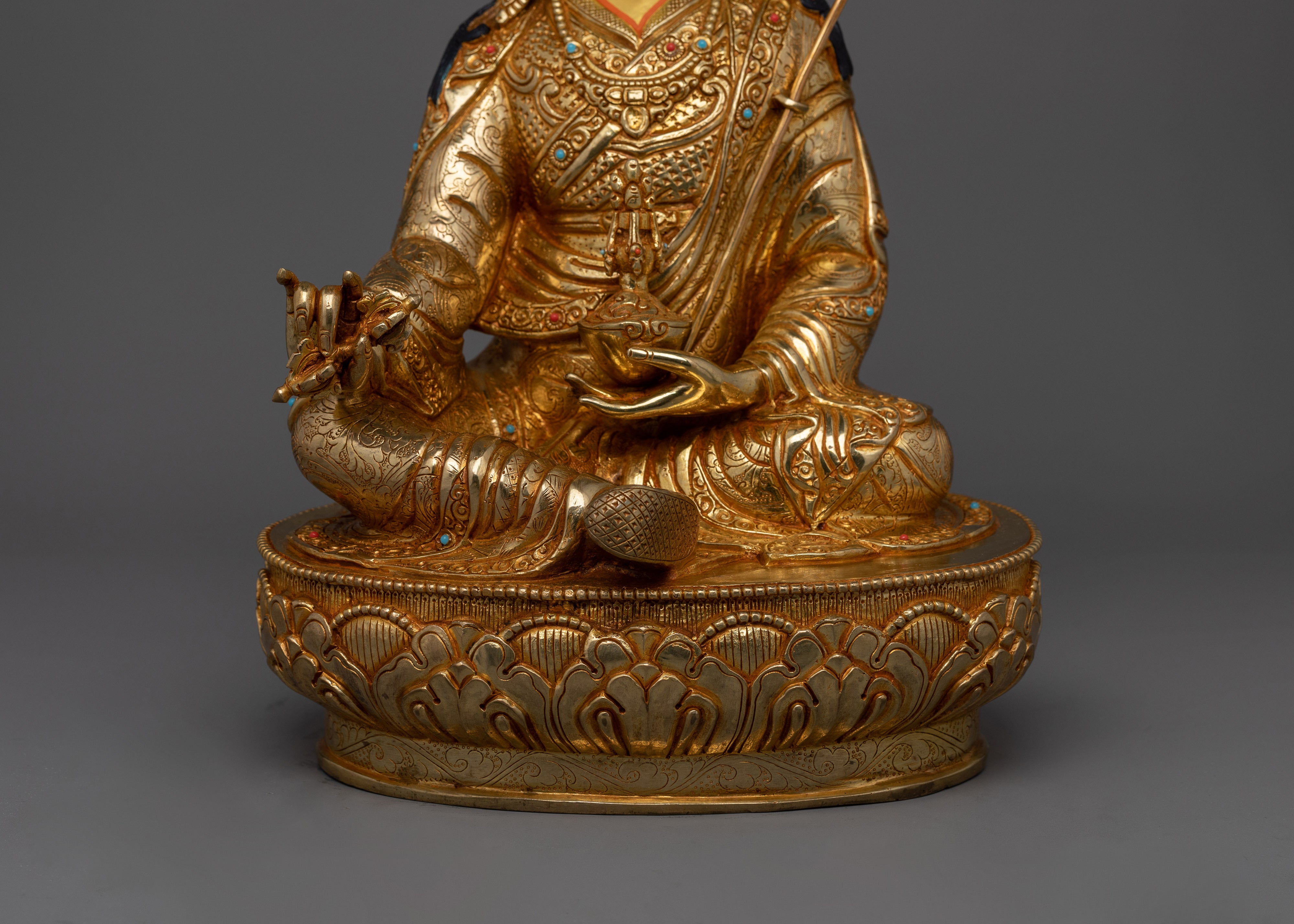 Tibetan Guru Rinpoche Lotus Born Tantric Master Statue | Symbol of Spiritual Awakening