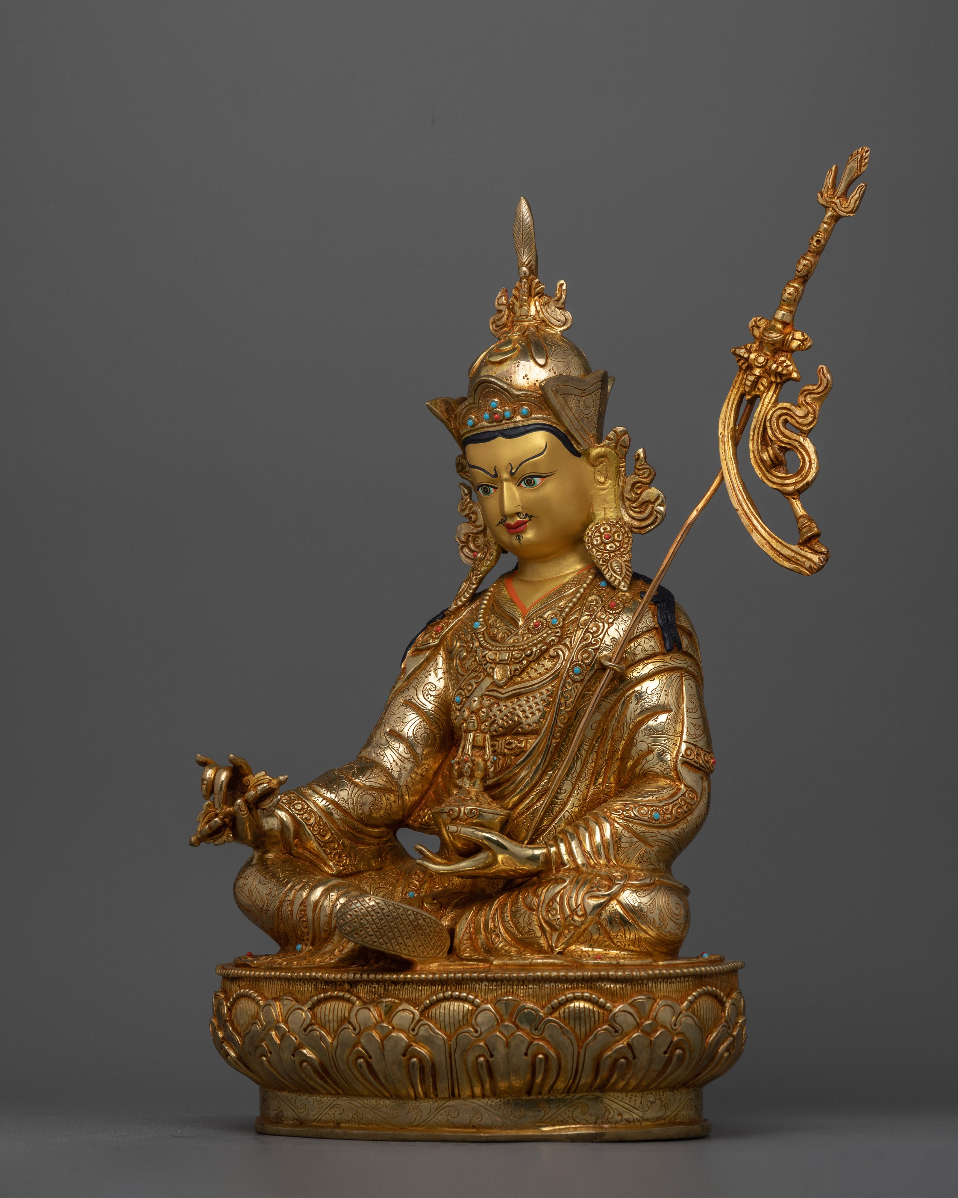 Tibetan Guru Rinpoche Lotus Born Tantric Master Statue | Symbol of Spiritual Awakening