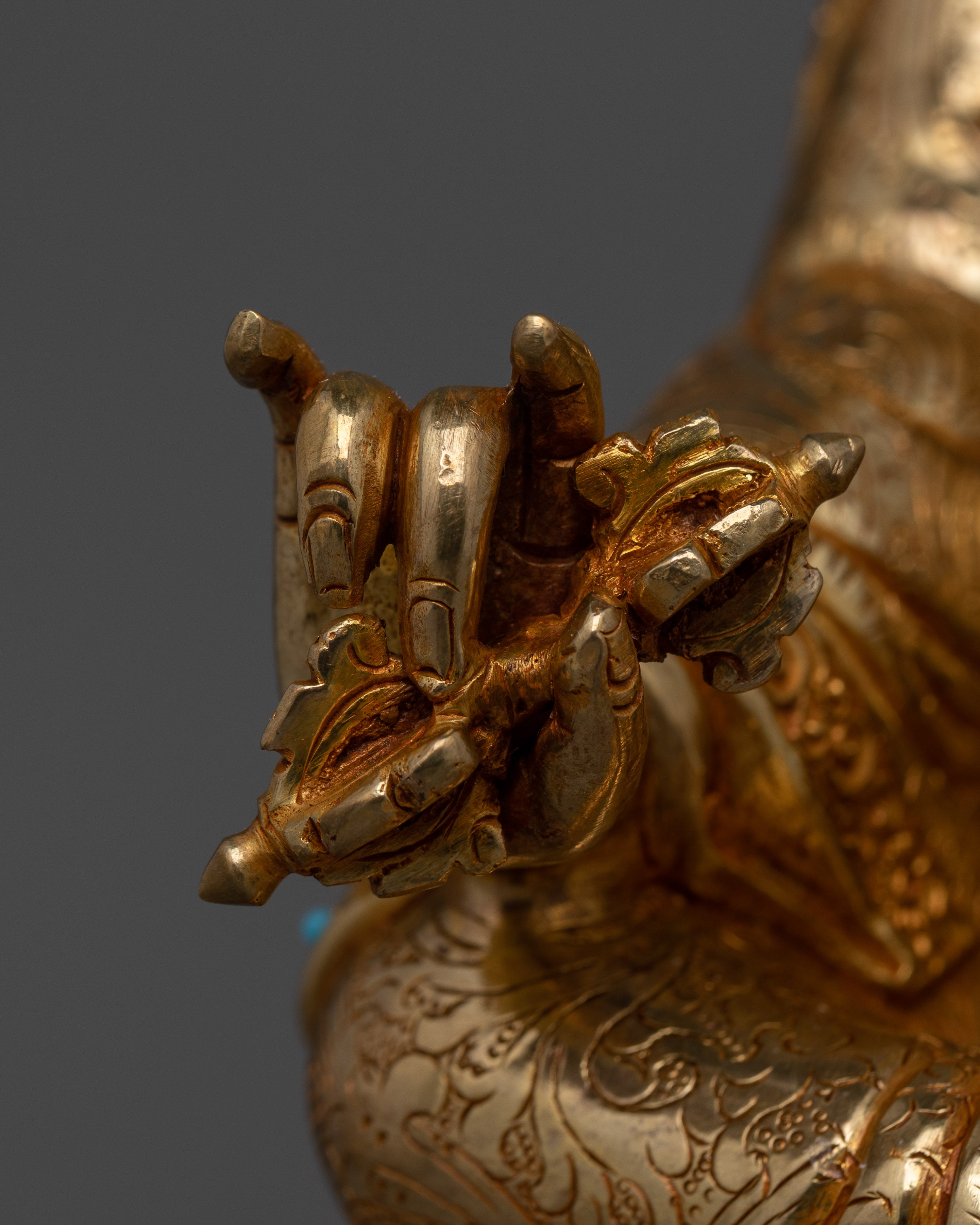 Tibetan Guru Rinpoche Lotus Born Tantric Master Statue | Symbol of Spiritual Awakening