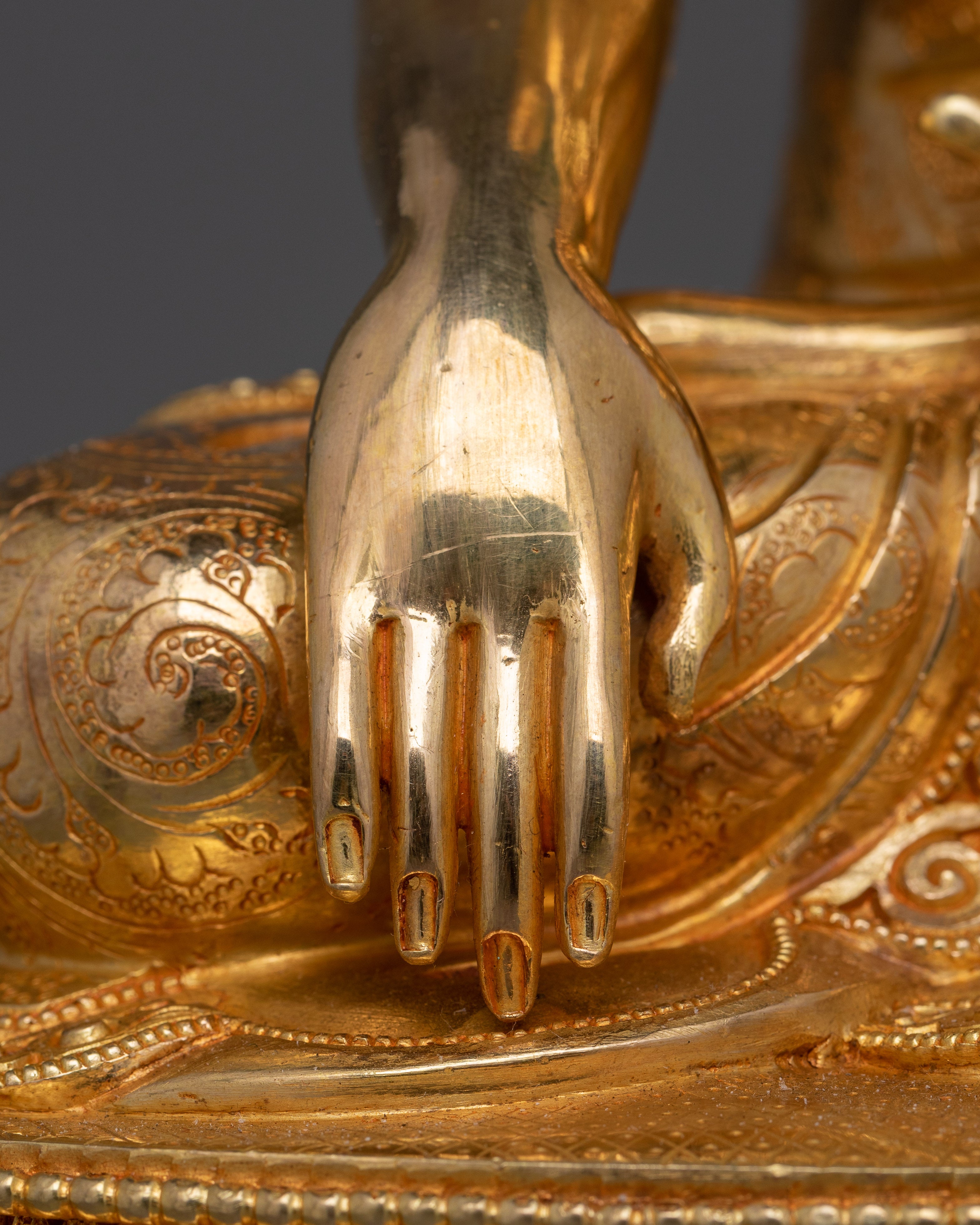 Tibetan Buddha Shakyamuni Gold Statue | Founder of Buddhism "The Enlightened Being"