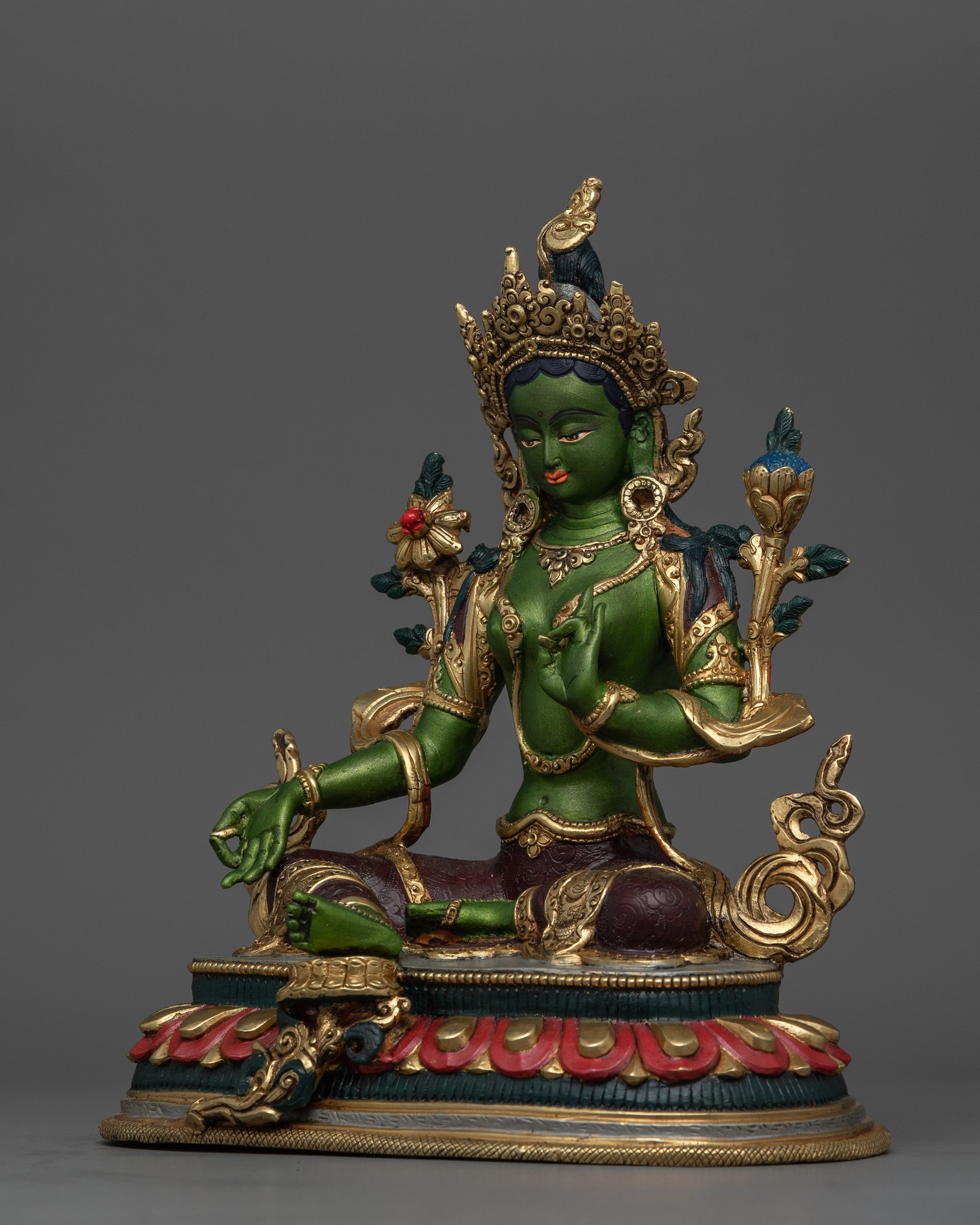 Syamatara Protective Deity in Buddhism | The Embodiment of Compassion