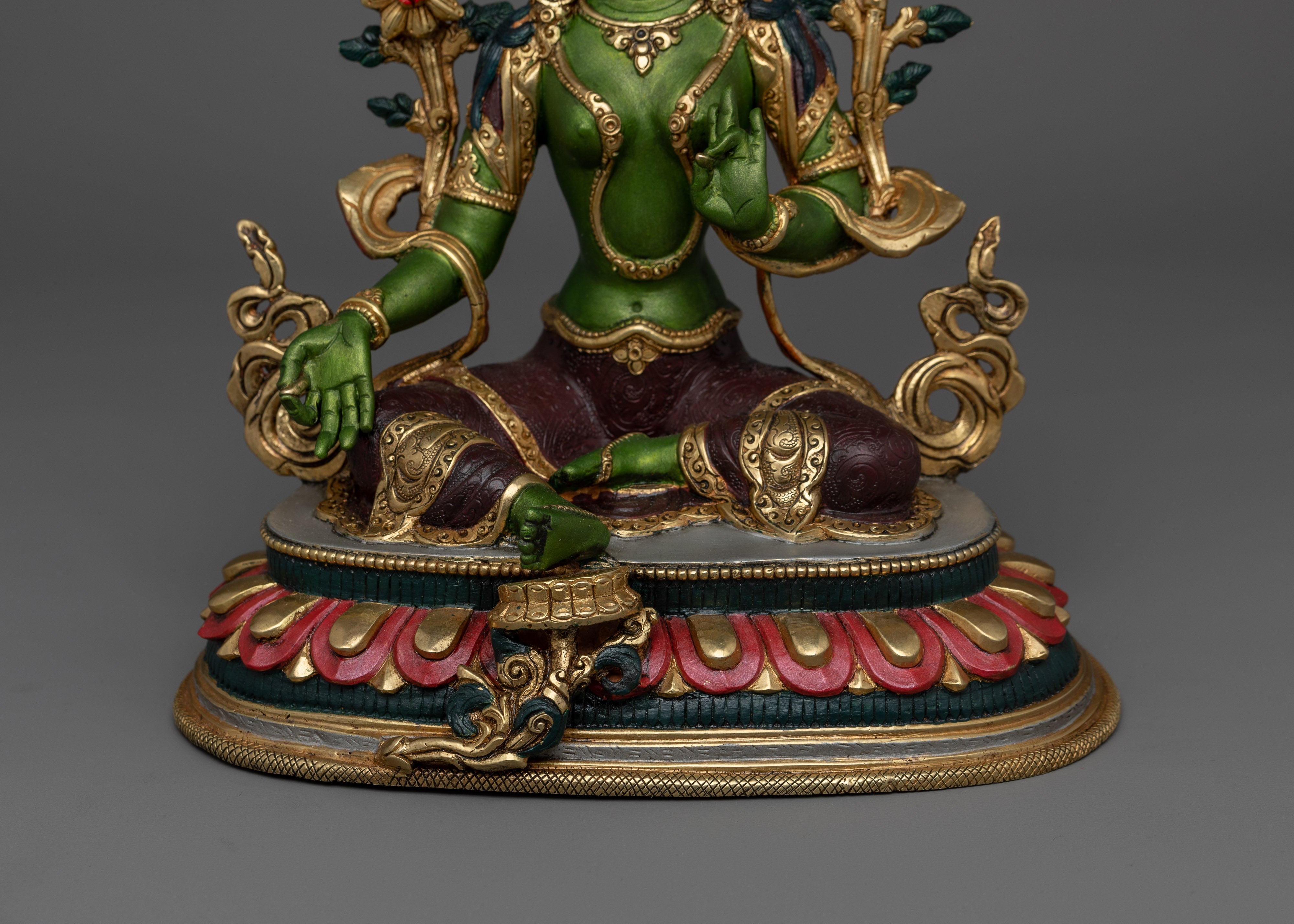 Syamatara Protective Deity in Buddhism | The Embodiment of Compassion