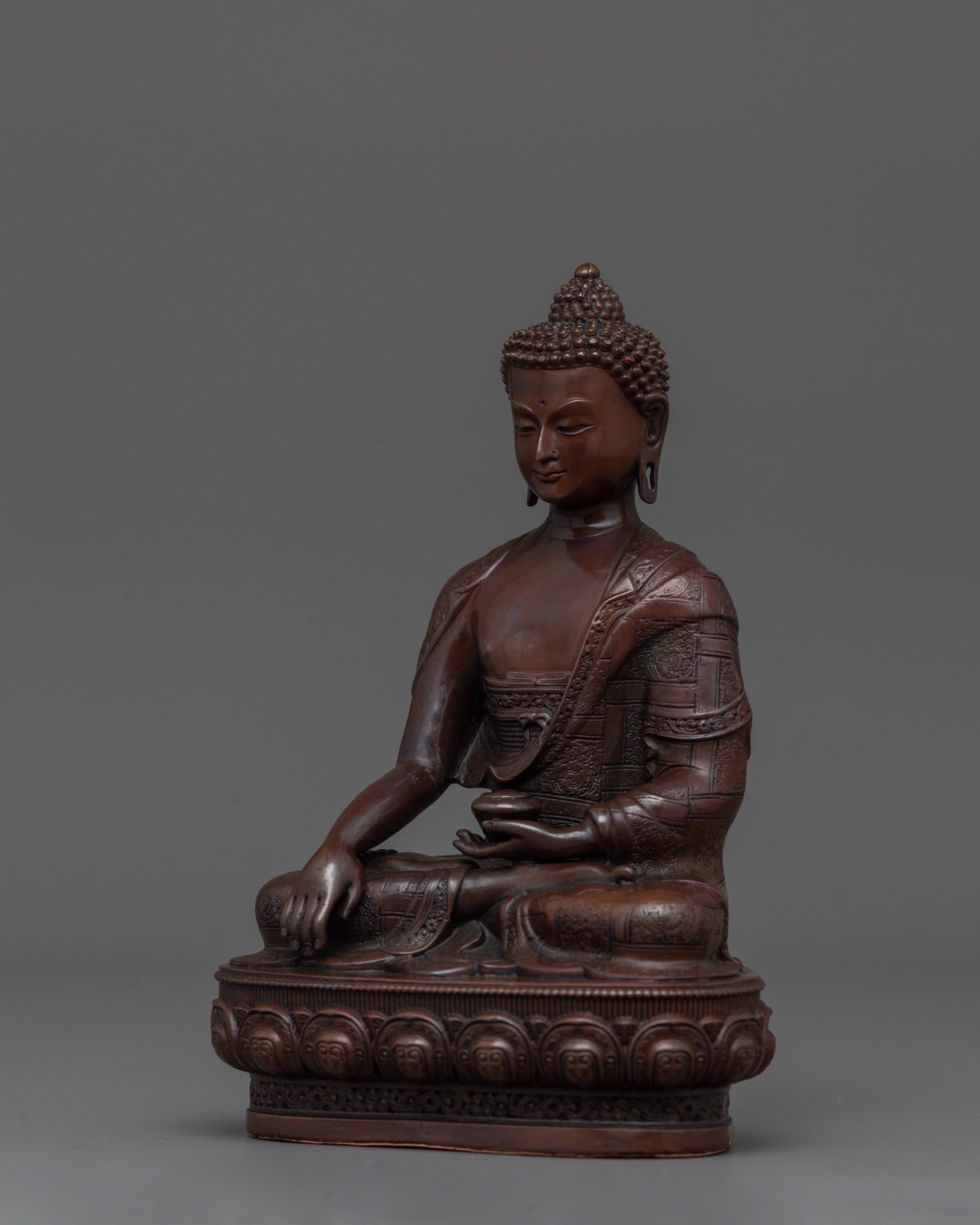 Oxidized Copper Shakyamuni Buddha Statue For Spiritual Awakening | Himalayan Artwork