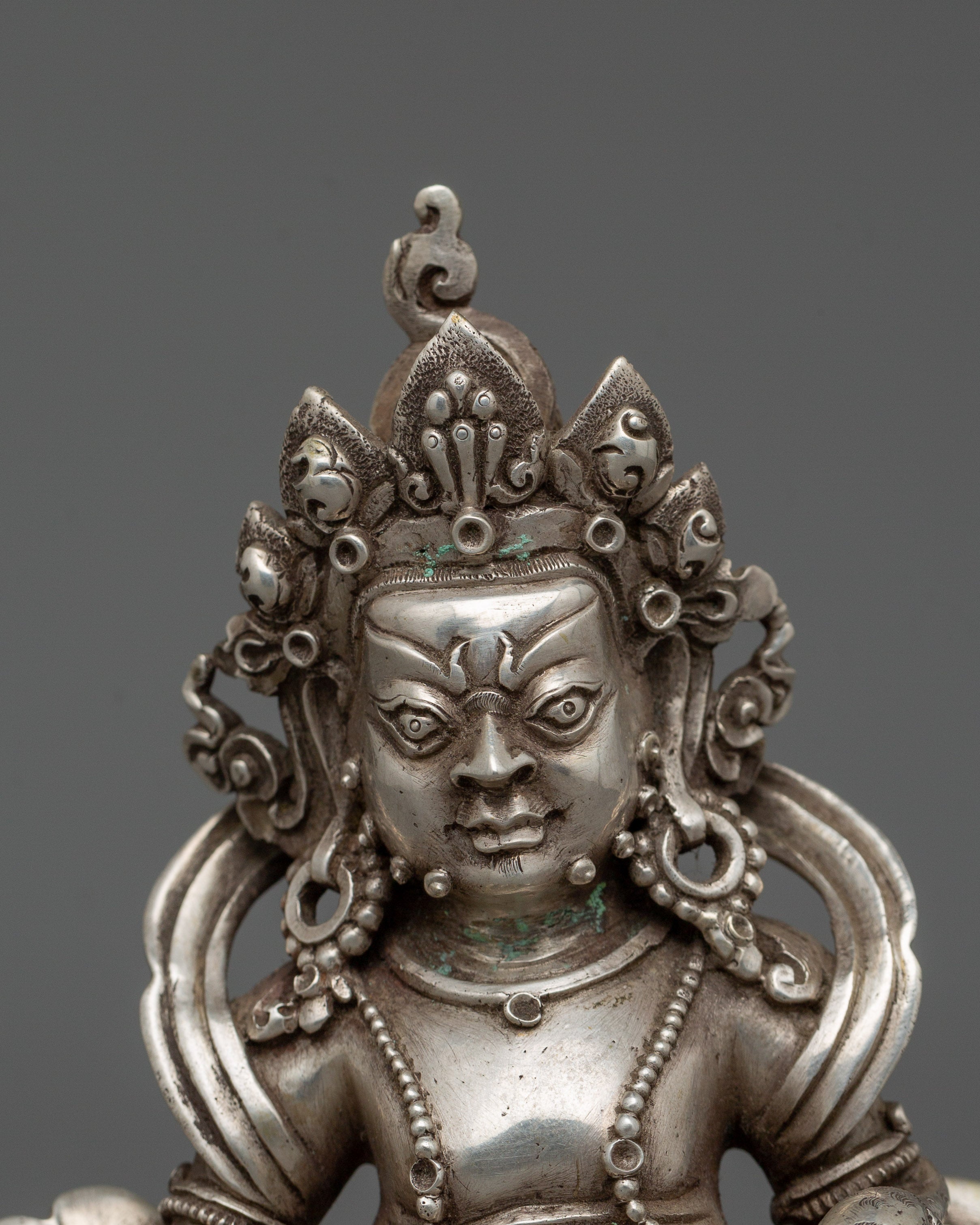Dzambhala Buddhist Wealth Deity Altar Statue | A Symbol of Infinite Blessings