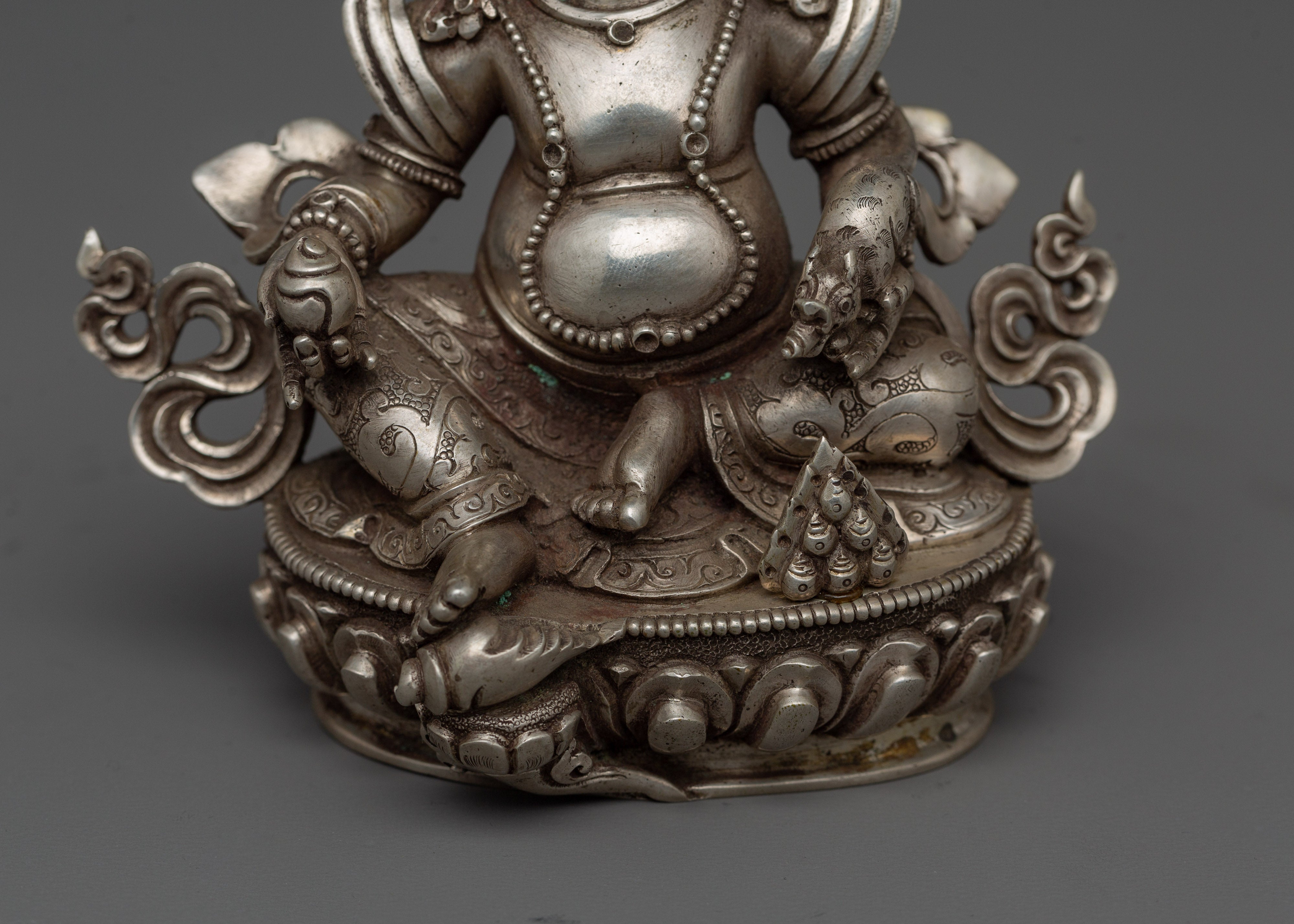 Dzambhala Buddhist Wealth Deity Altar Statue | A Symbol of Infinite Blessings
