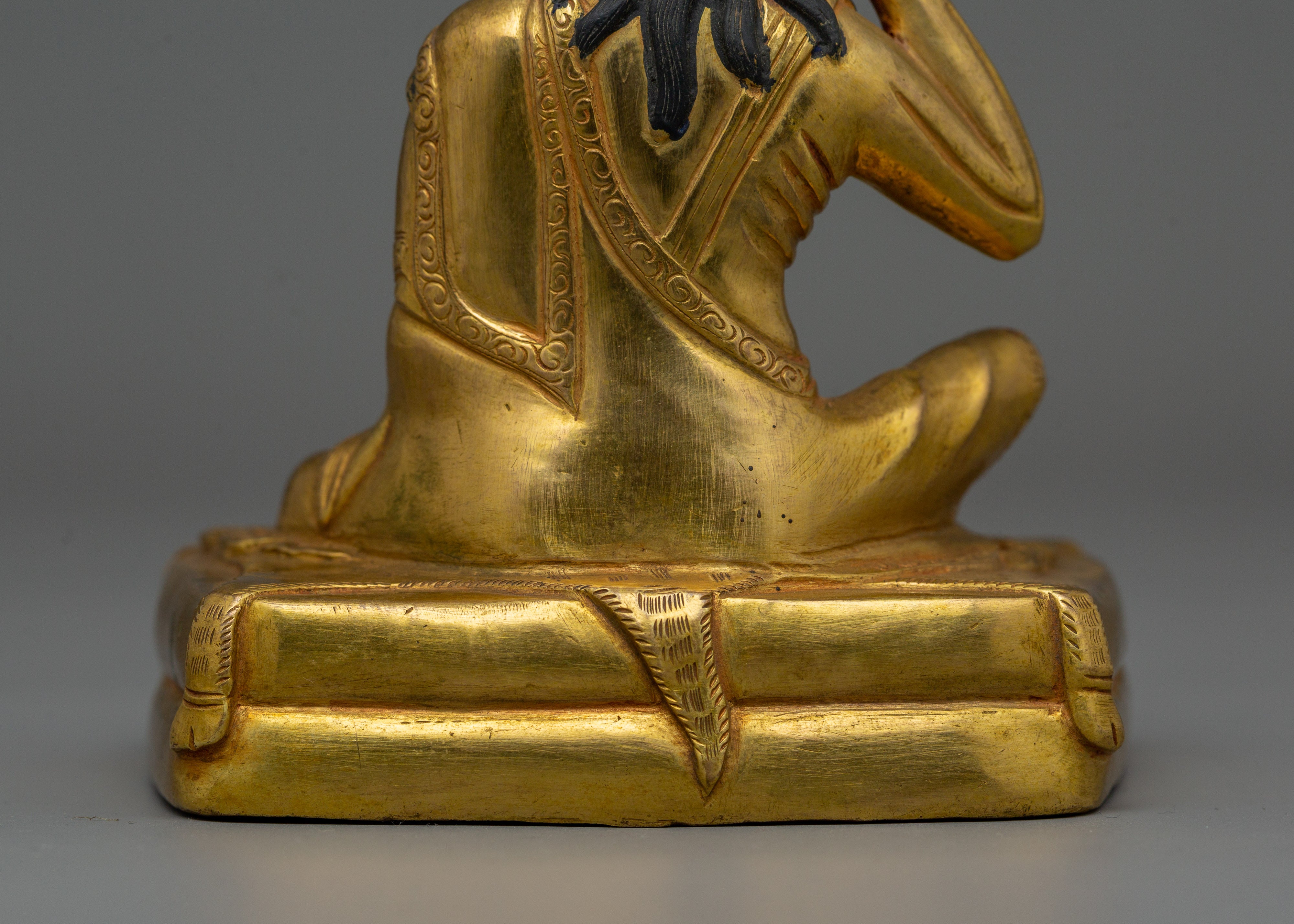 Jetsun Milarepa Tibetan Yogi Statue | Spiritual Inspiration and Devotion