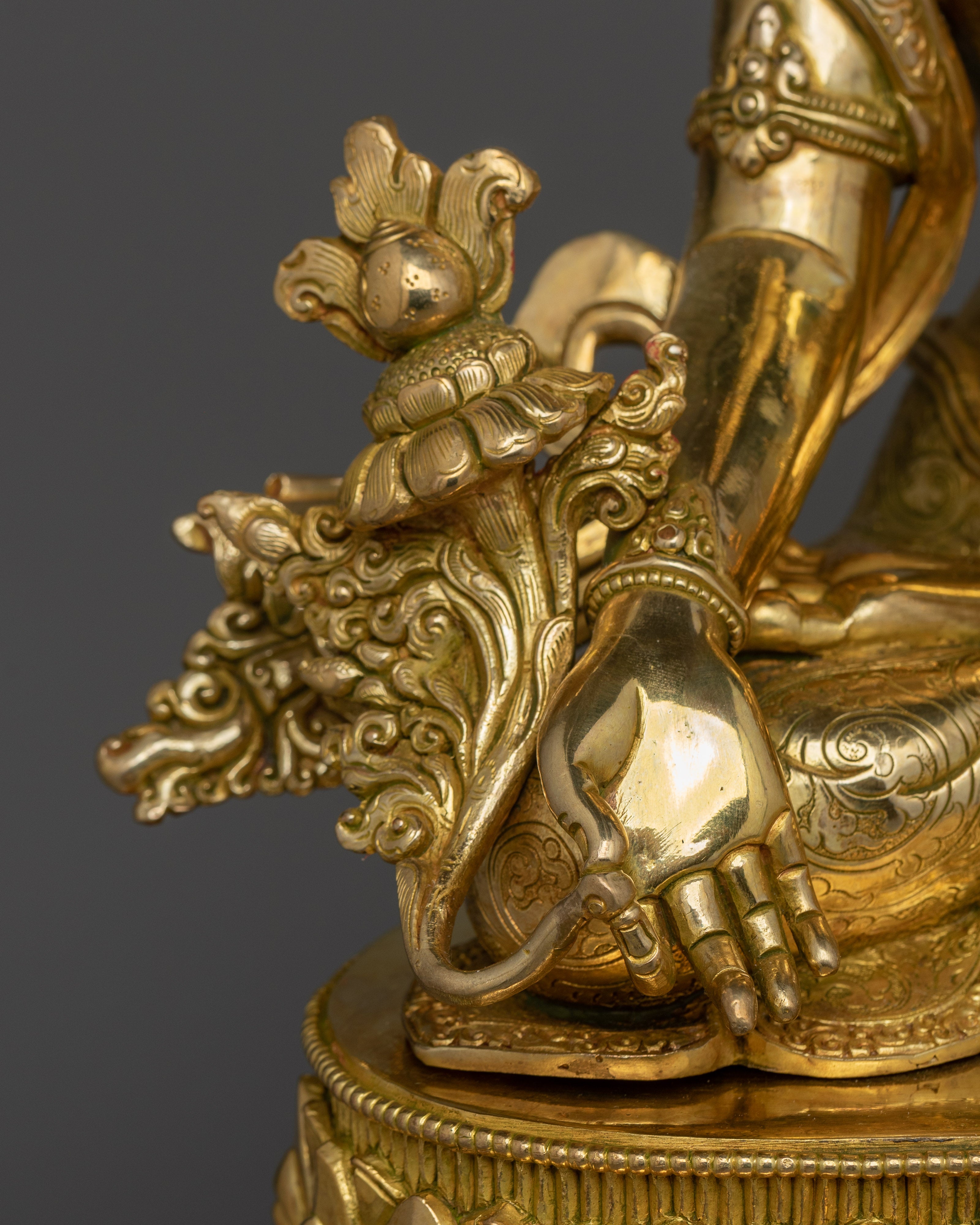 Dizang Kshitigarbha Bodhisattva Figurine | Protector of All Realms