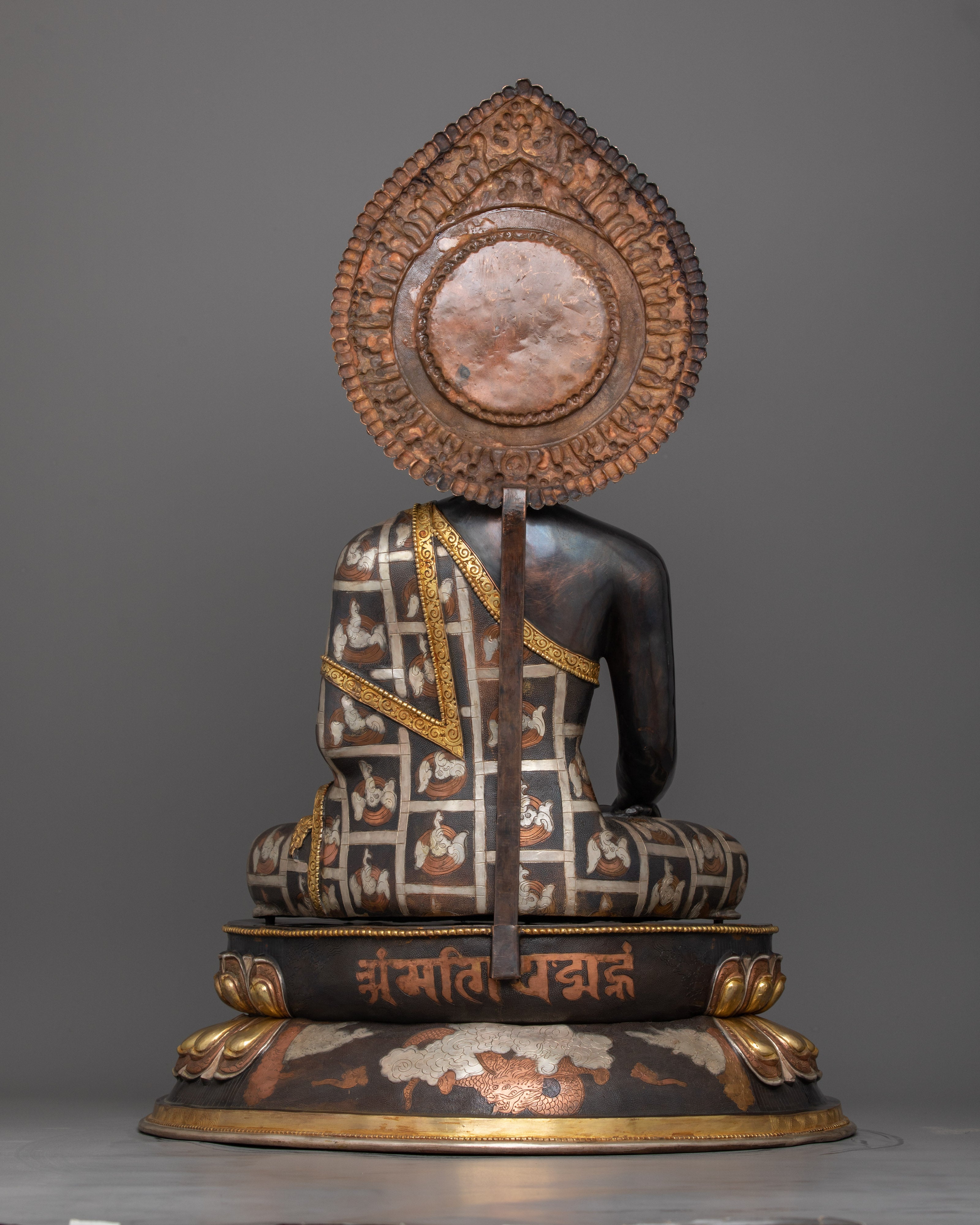 24 Inch Shakyamuni Buddha Statue | Unique Representation of the Enlightened One